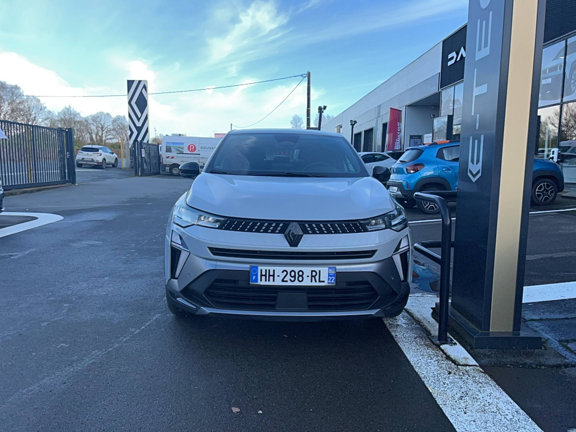 Vente en ligne Renault Captur  E-Tech full hybrid 160 ch au prix de 33 990 €