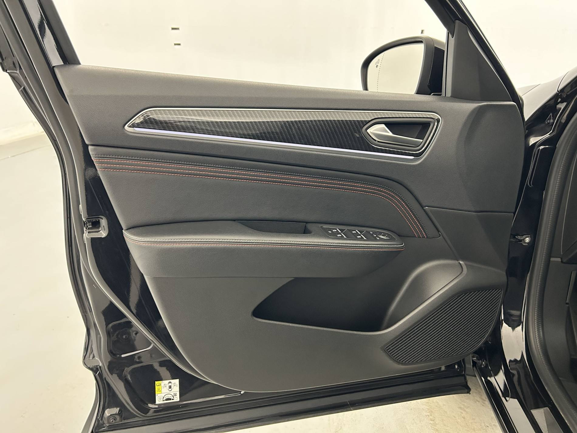 Vente en ligne Renault Arkana  E-Tech hybride 145 au prix de 21 400 €