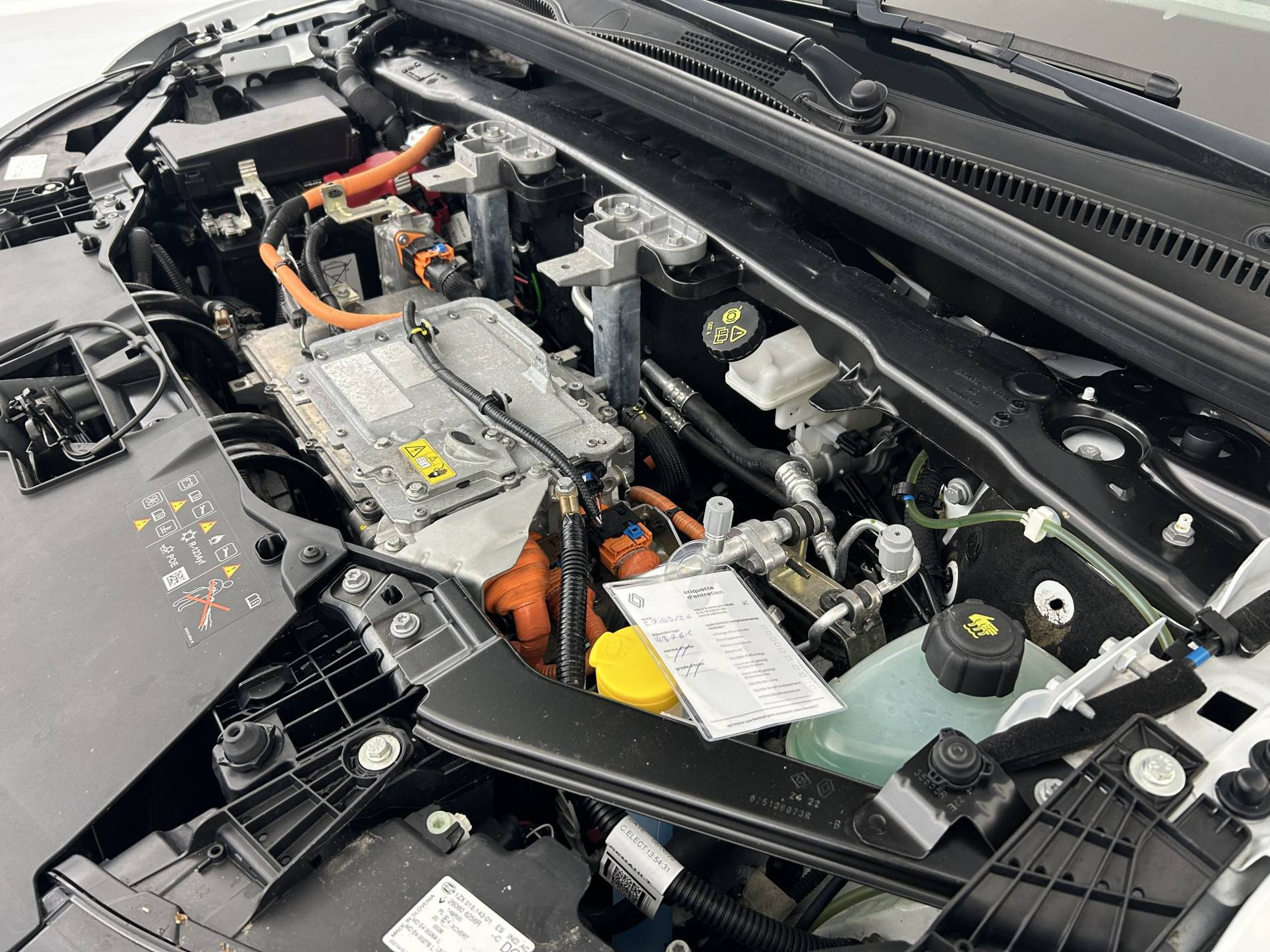 Vente en ligne Renault Megane E-Tech  EV40 130ch standard charge au prix de 18 990 €