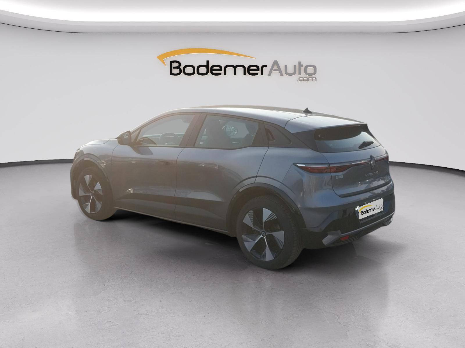 Vente en ligne Renault Megane E-Tech  EV60 220 ch super charge au prix de 24 499 €