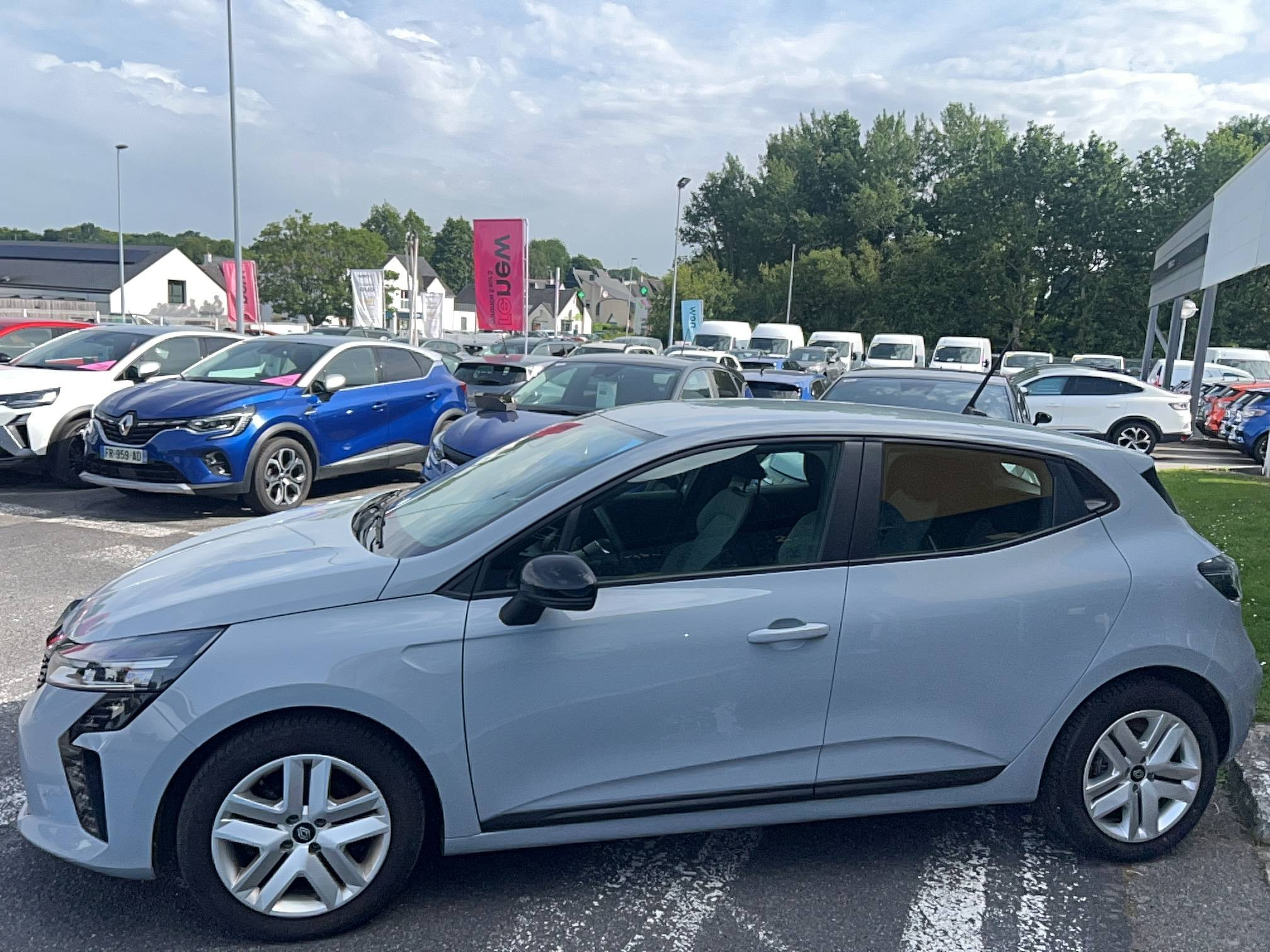 Vente en ligne Renault Clio 5 Clio TCe 90 ch GSR2 au prix de 15 990 €