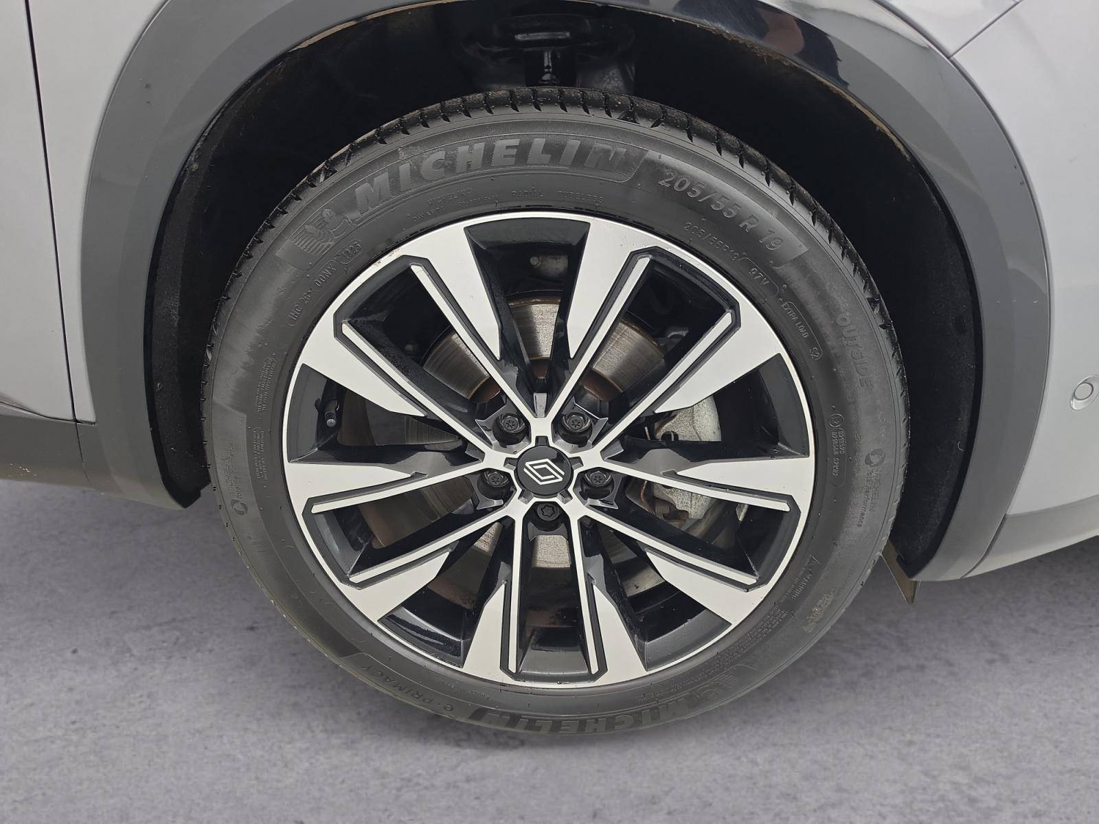 Vente en ligne Renault Austral  E-Tech hybrid 200 au prix de 27 900 €