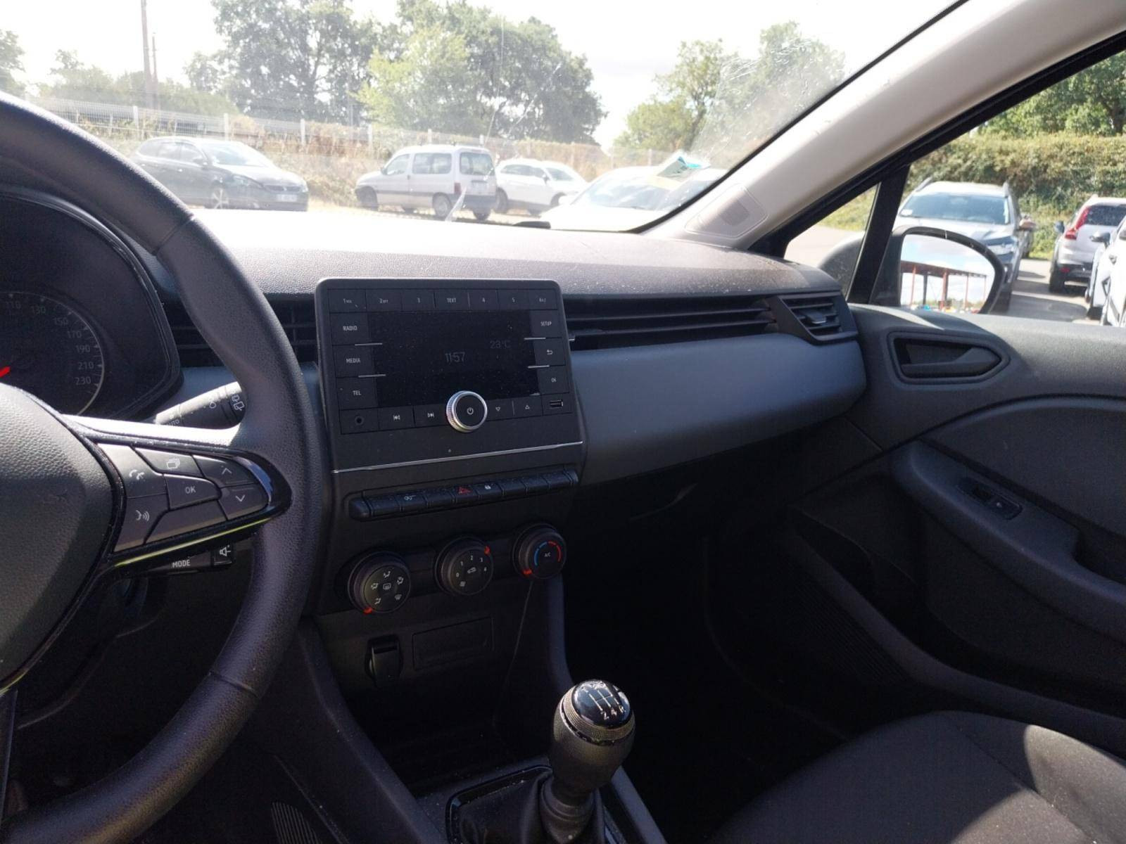 Vente en ligne Renault Clio 5 Clio SCe 65 au prix de 12 990 €