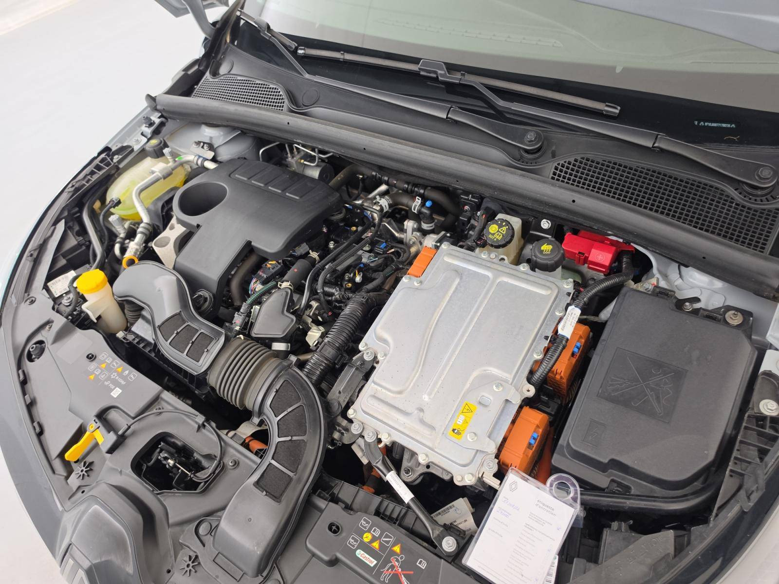 Vente en ligne Renault Clio 5 Clio E-Tech full hybrid 145 au prix de 18 390 €