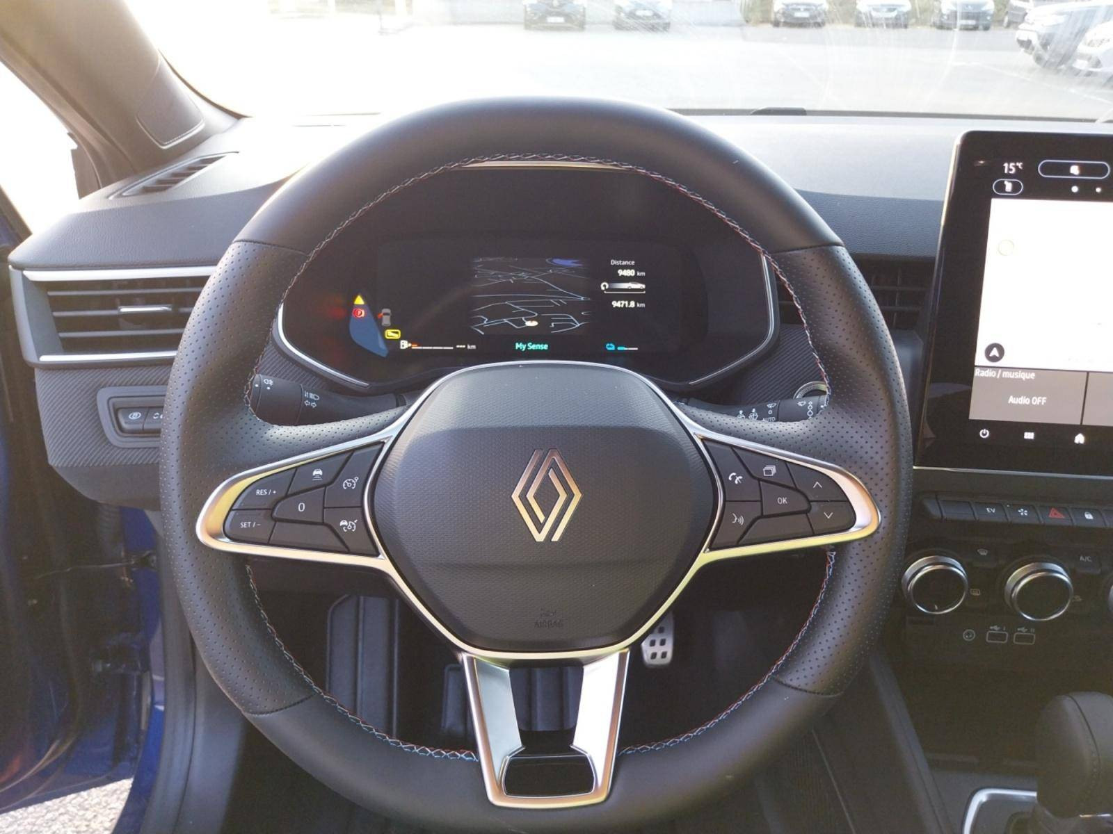 Vente en ligne Renault Clio 5 Clio E-Tech full hybrid 145 ch GSR2 au prix de 23 990 €