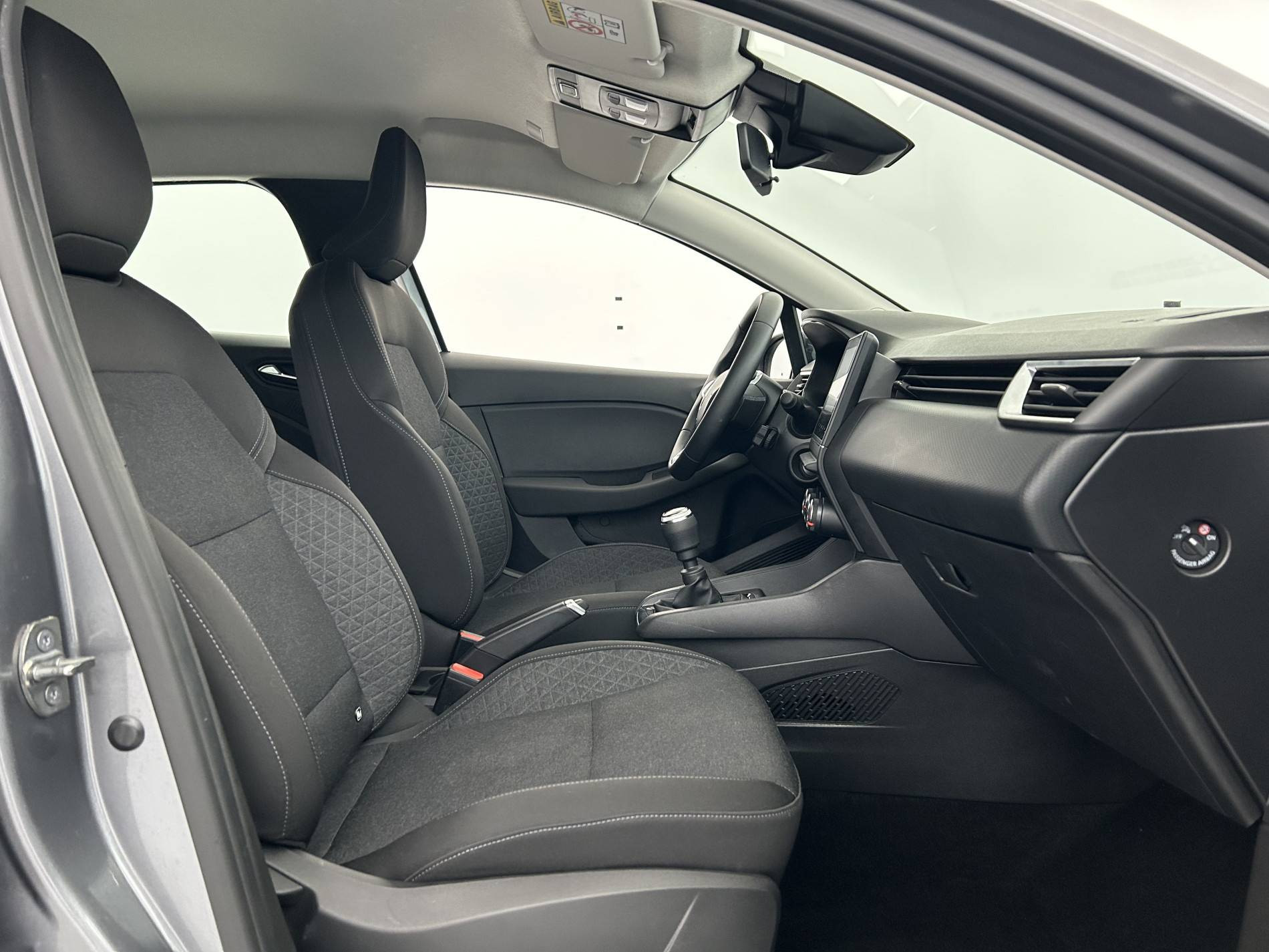 Vente en ligne Renault Clio 5 Clio TCe 90 au prix de 14 490 €