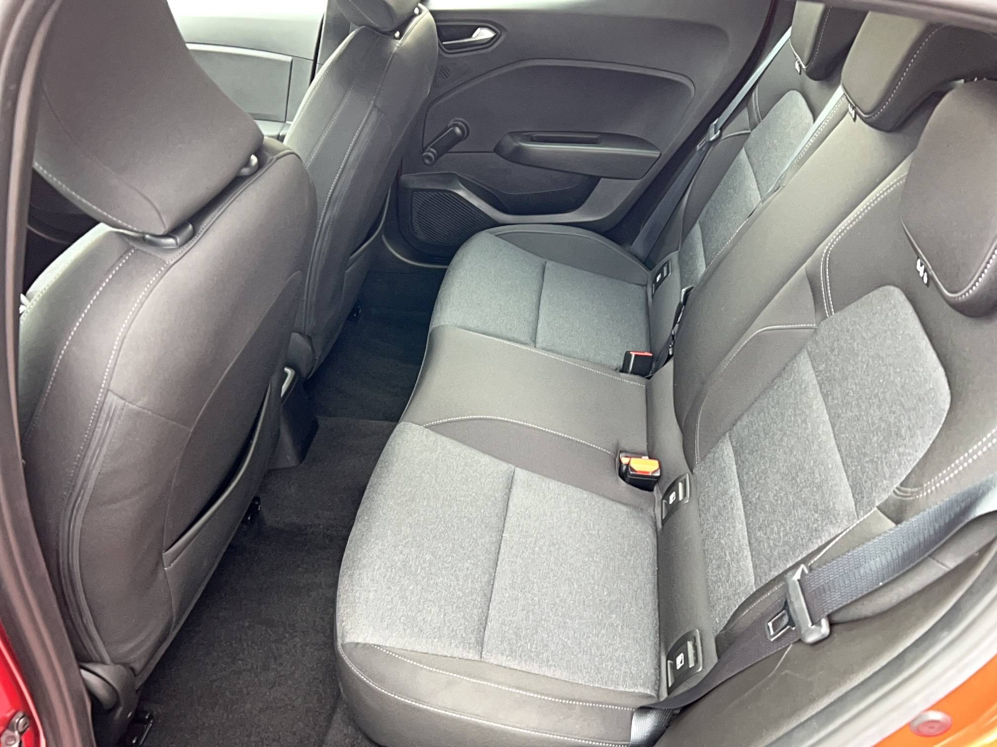 Vente en ligne Renault Clio 5 Clio TCe 90 au prix de 13 690 €