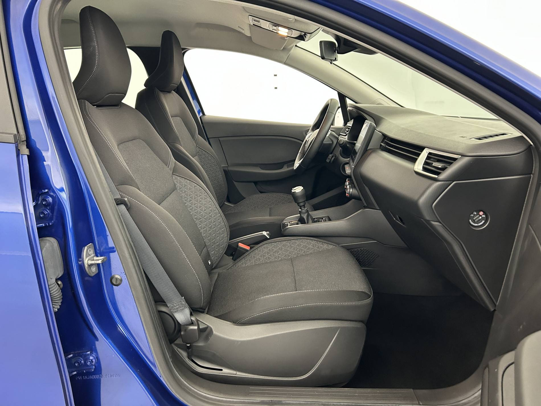 Vente en ligne Renault Clio 5 Clio TCe 90 au prix de 15 490 €