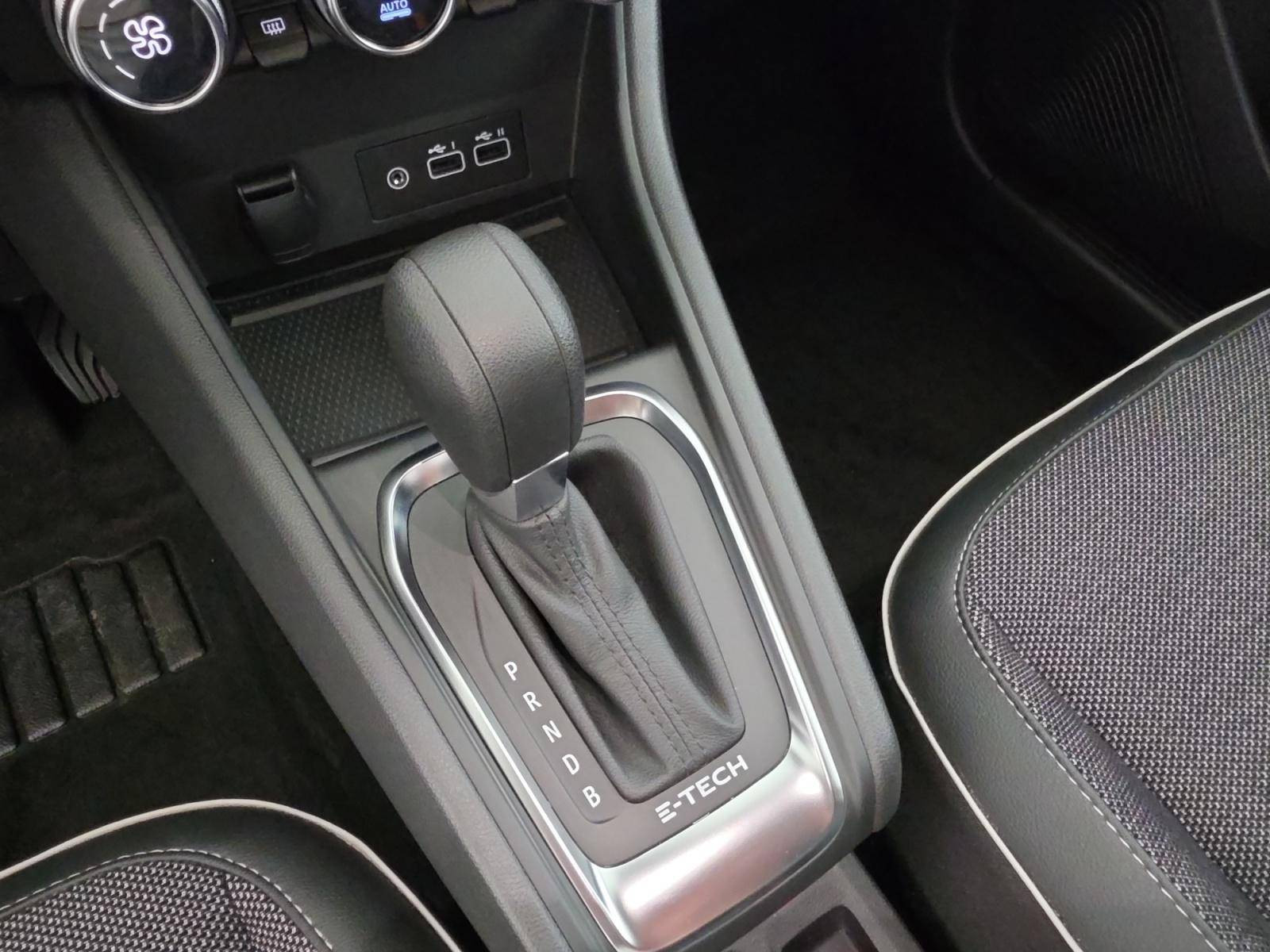 Vente en ligne Renault Captur  E-Tech full hybrid 145 au prix de 19 390 €
