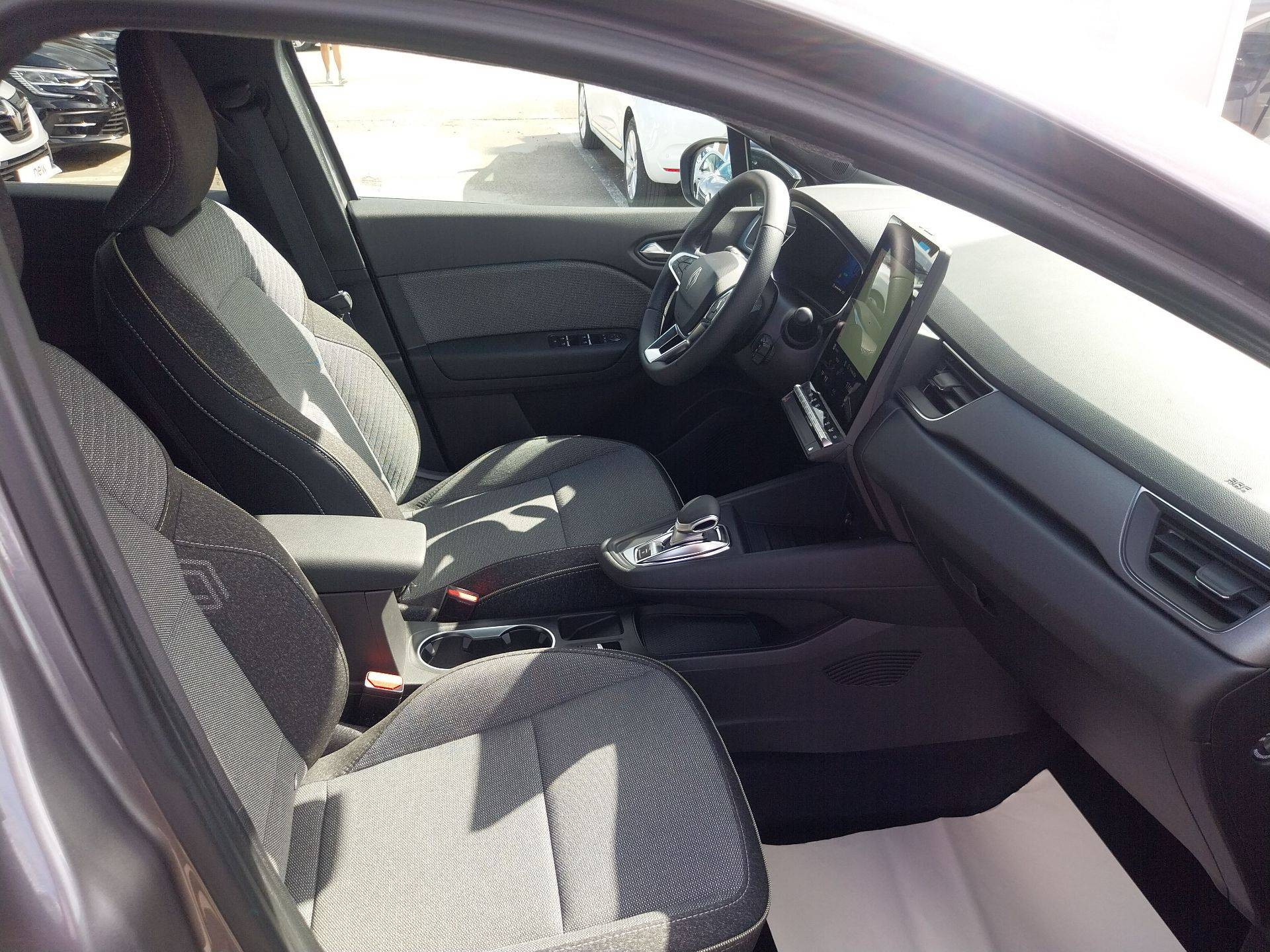 Vente en ligne Renault Symbioz  E-Tech full hybrid 145 au prix de 27 490 €
