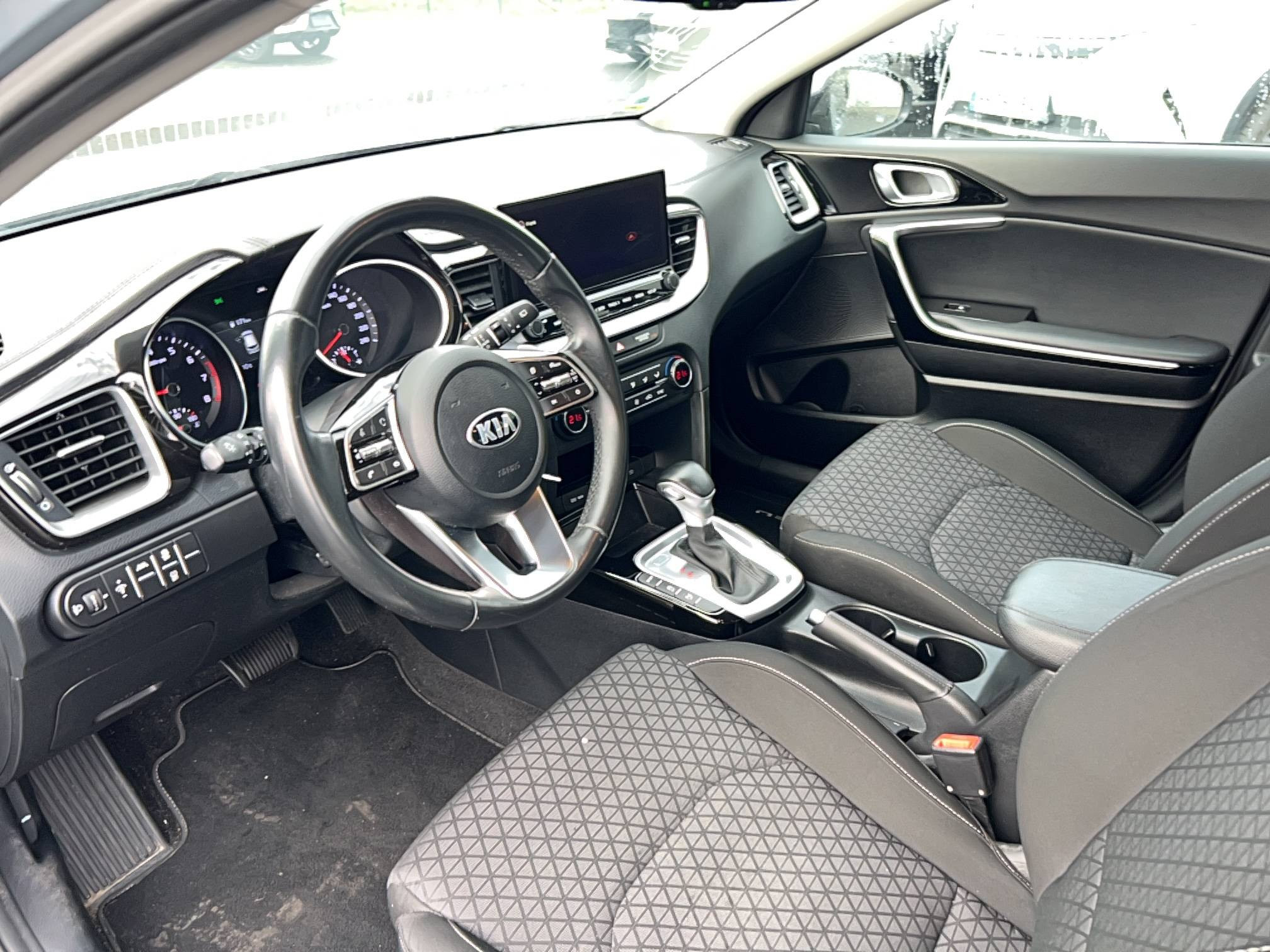 Vente en ligne Kia Ceed  1.5 T-GDi 160 ch DCT7 au prix de 19 990 €