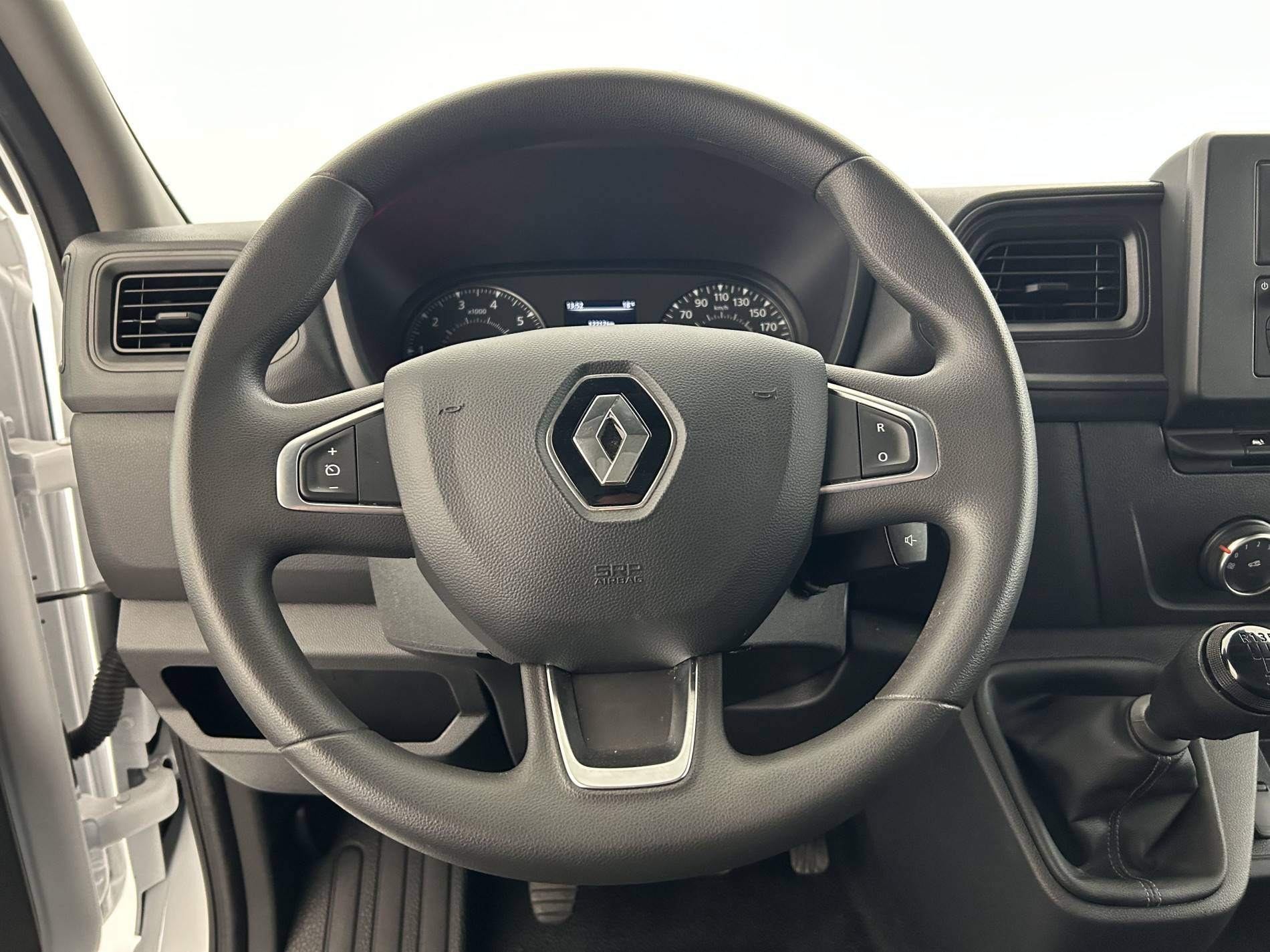 Vente en ligne Renault Master Fourgon MASTER FGN TRAC F3500 L3H3 BLUE DCI 135 au prix de 30 000 €