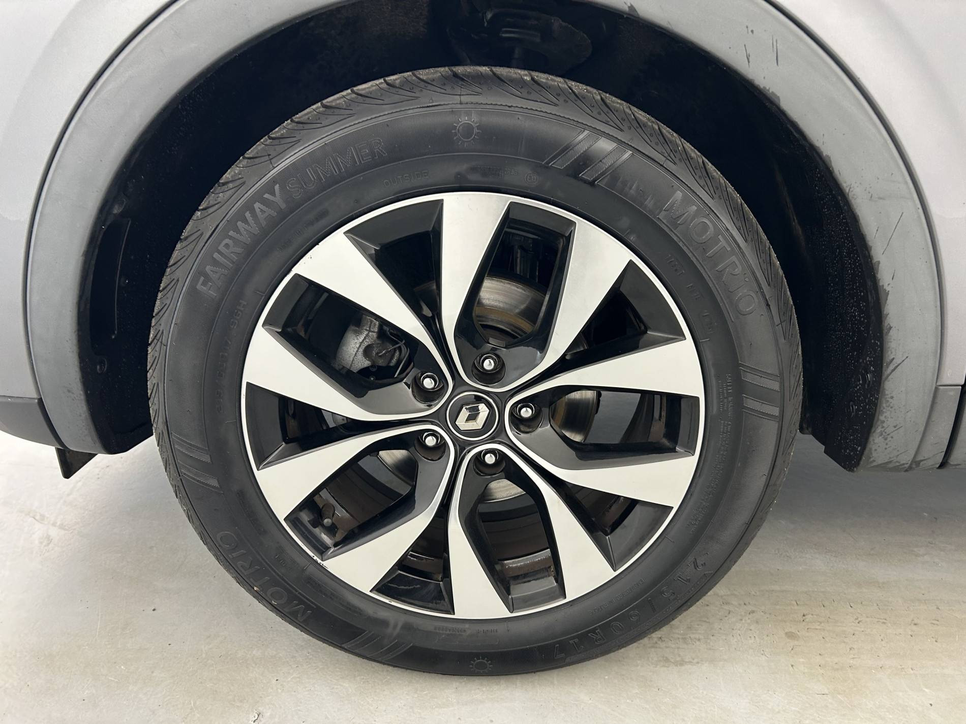 Vente en ligne Renault Arkana  mild hybrid 140 EDC FAP - 22 au prix de 18 490 €