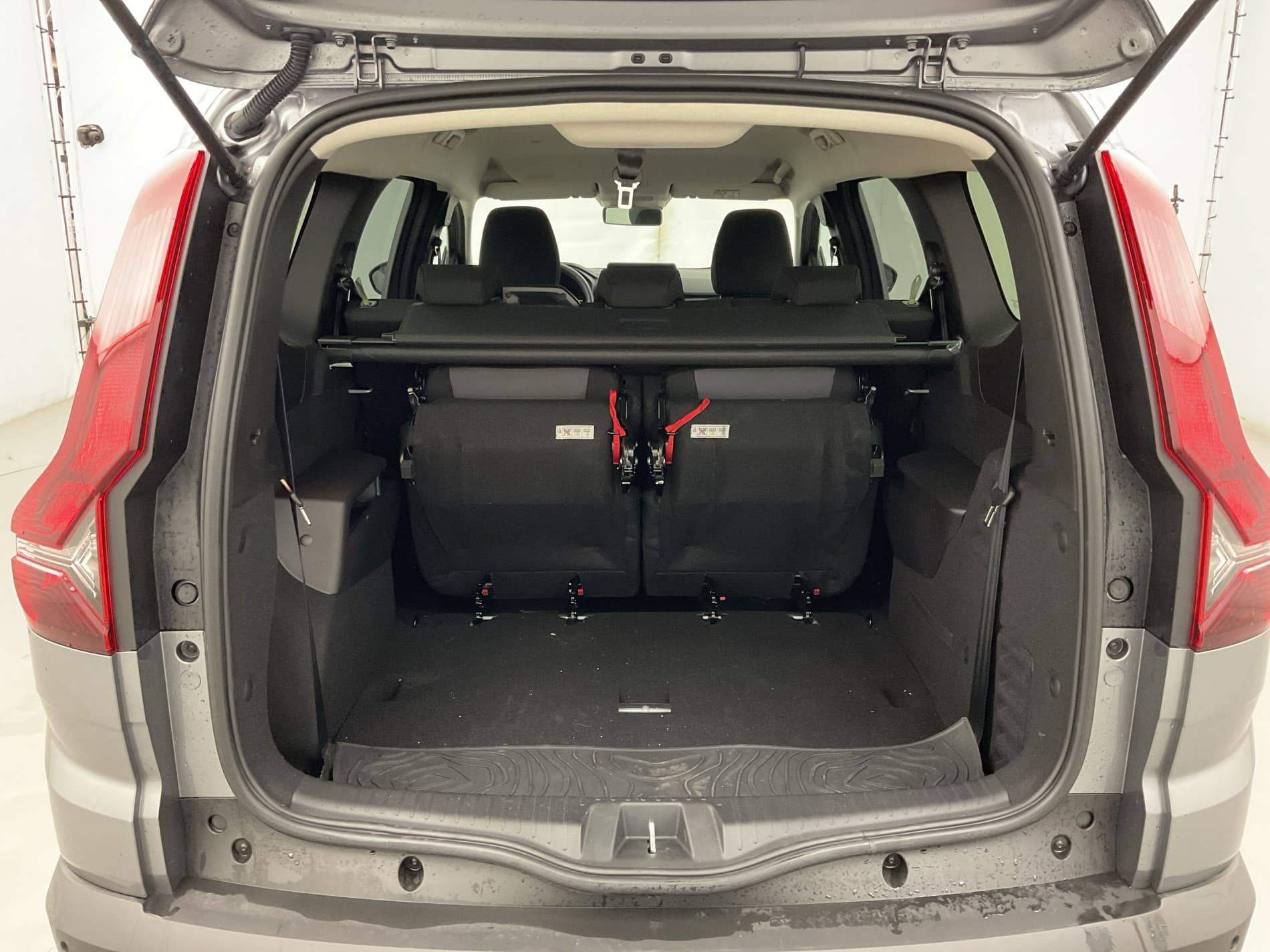 Vente en ligne Dacia Jogger  Hybrid 140 5 places GSR2 au prix de 26 500 €