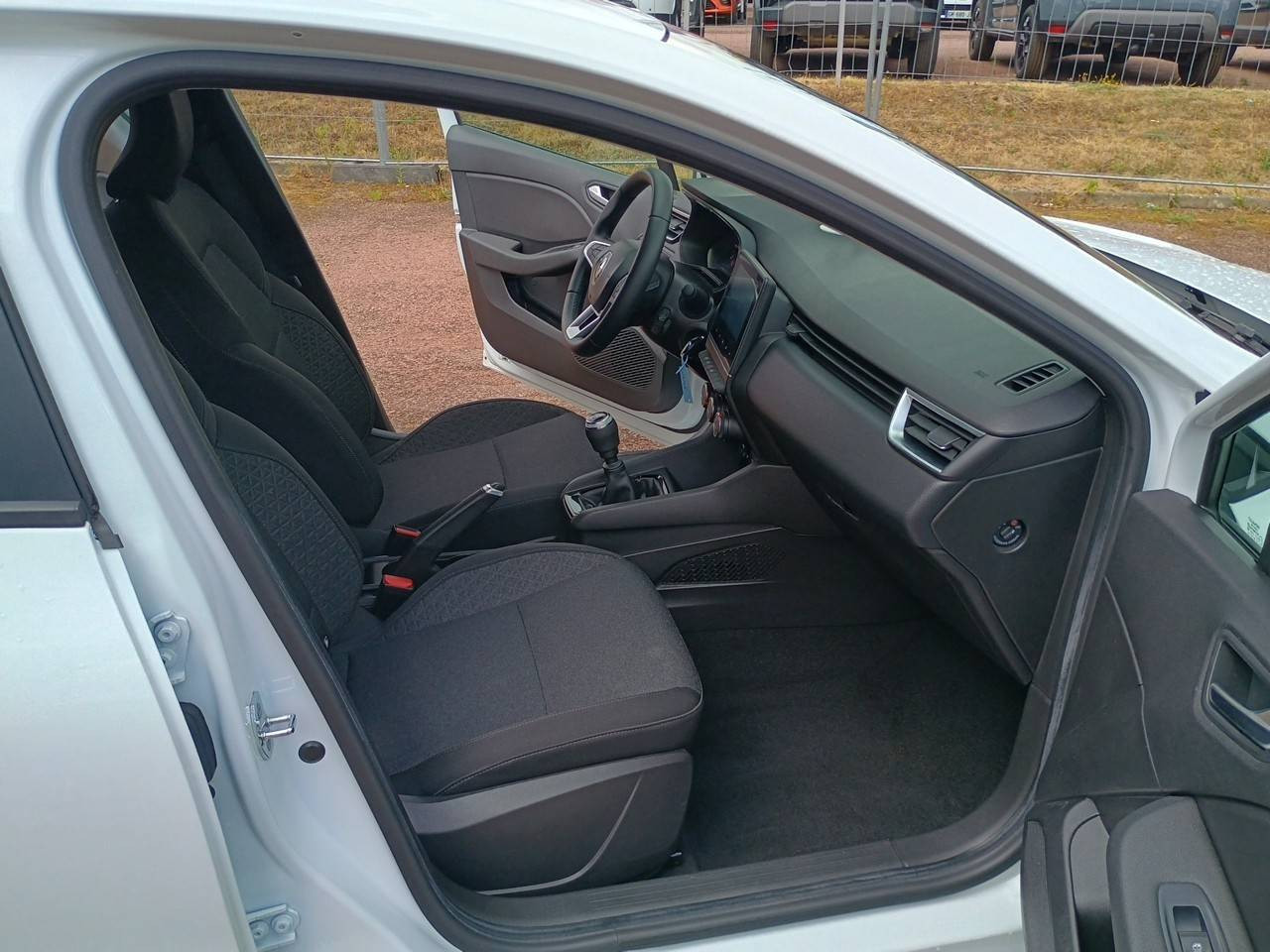 Vente en ligne Renault Clio 5 Clio TCe 90 - 21N au prix de 12 990 €