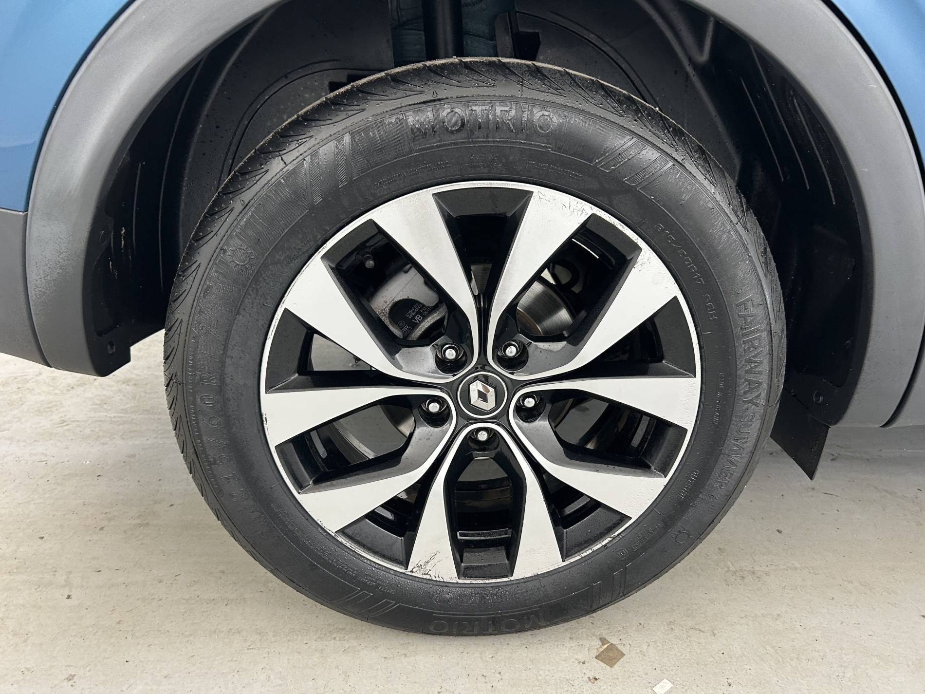 Vente en ligne Renault Arkana  mild hybrid 140 EDC FAP - 22 au prix de 18 790 €