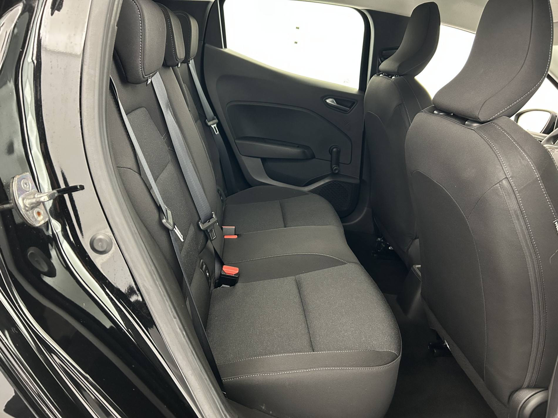 Vente en ligne Renault Clio 5 Clio TCe 90 au prix de 13 990 €