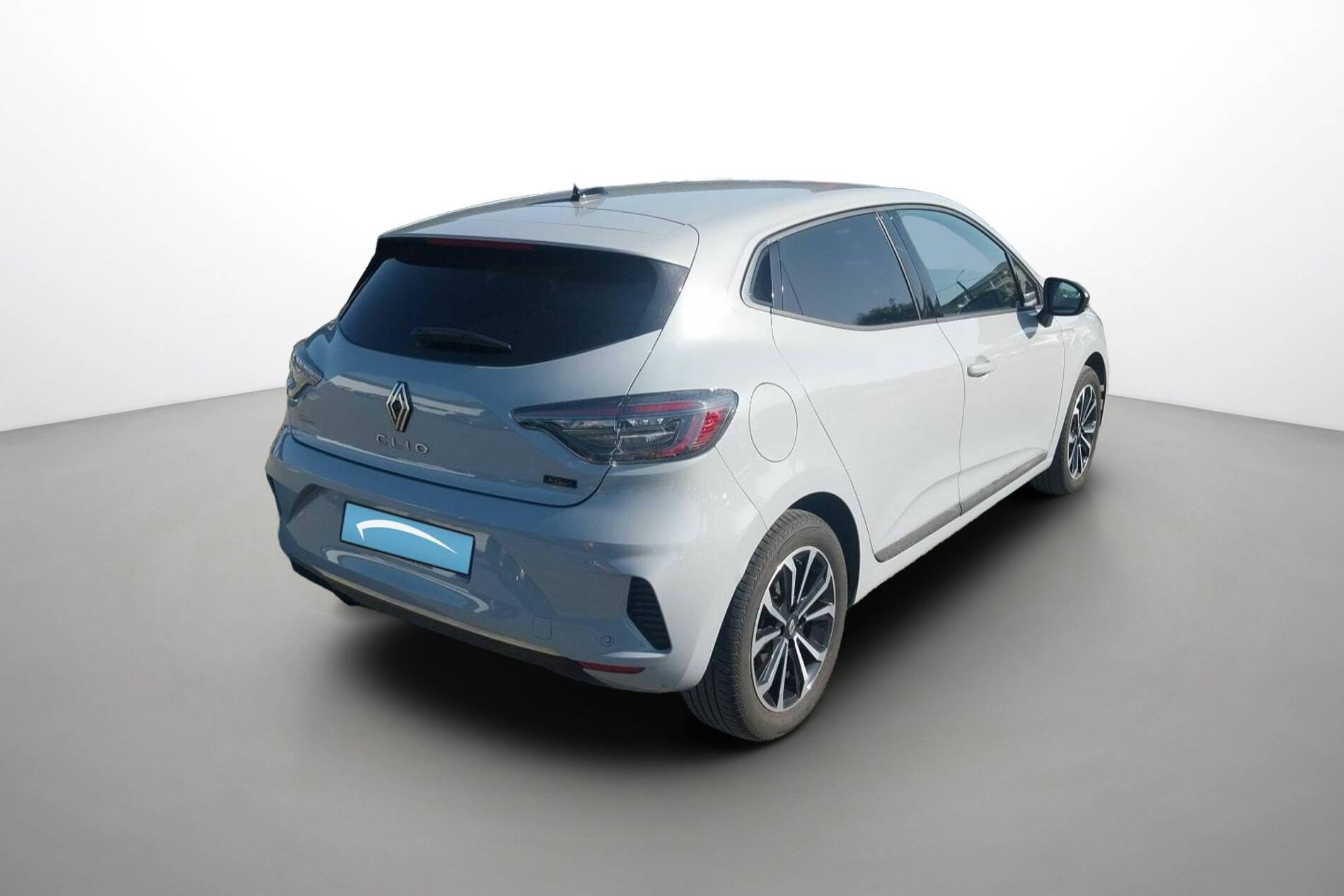 Vente en ligne Renault Clio 5 Clio E-Tech full hybrid 145 au prix de 18 990 €