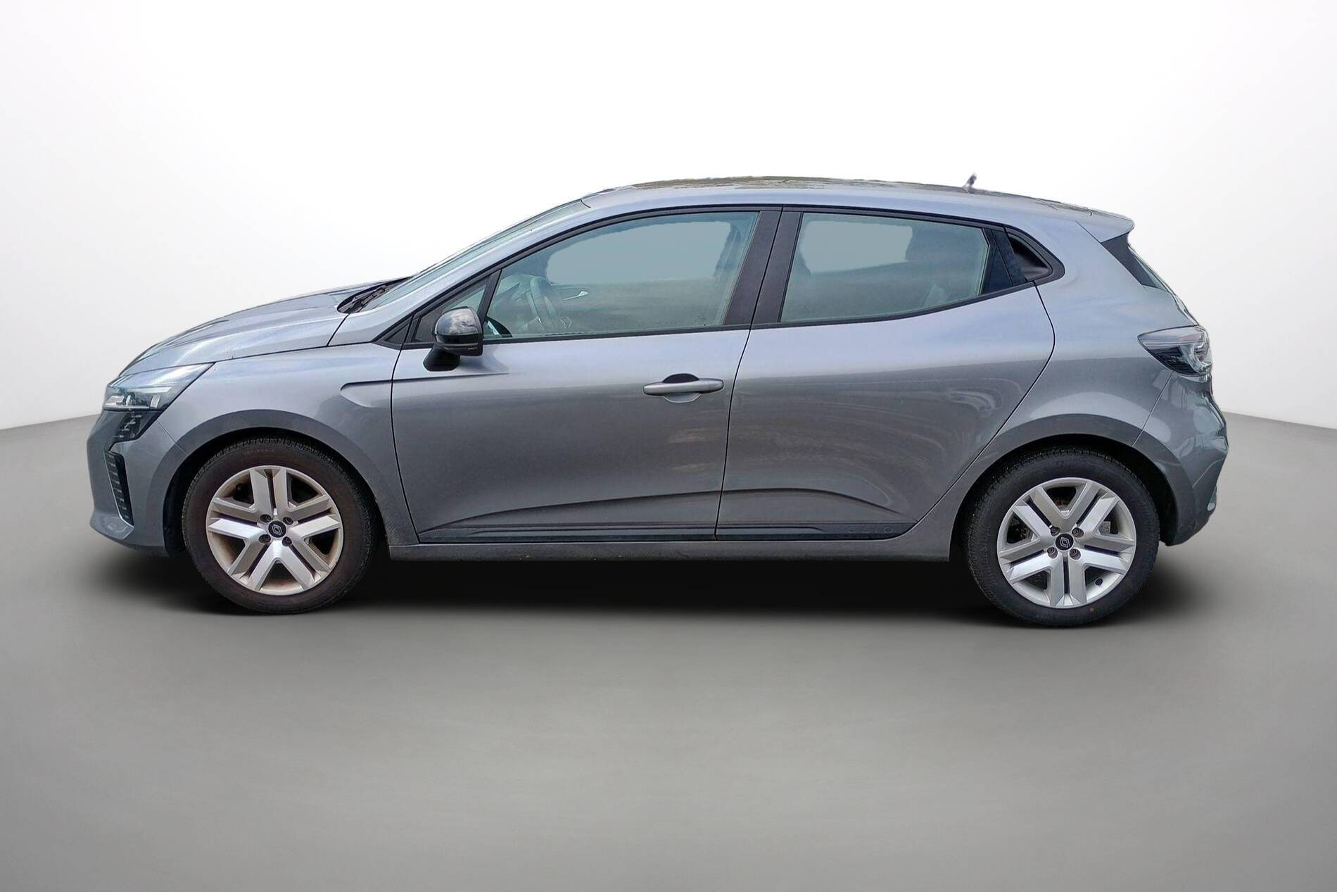 Vente en ligne Renault Clio 5 Clio TCe 90 au prix de 14 890 €
