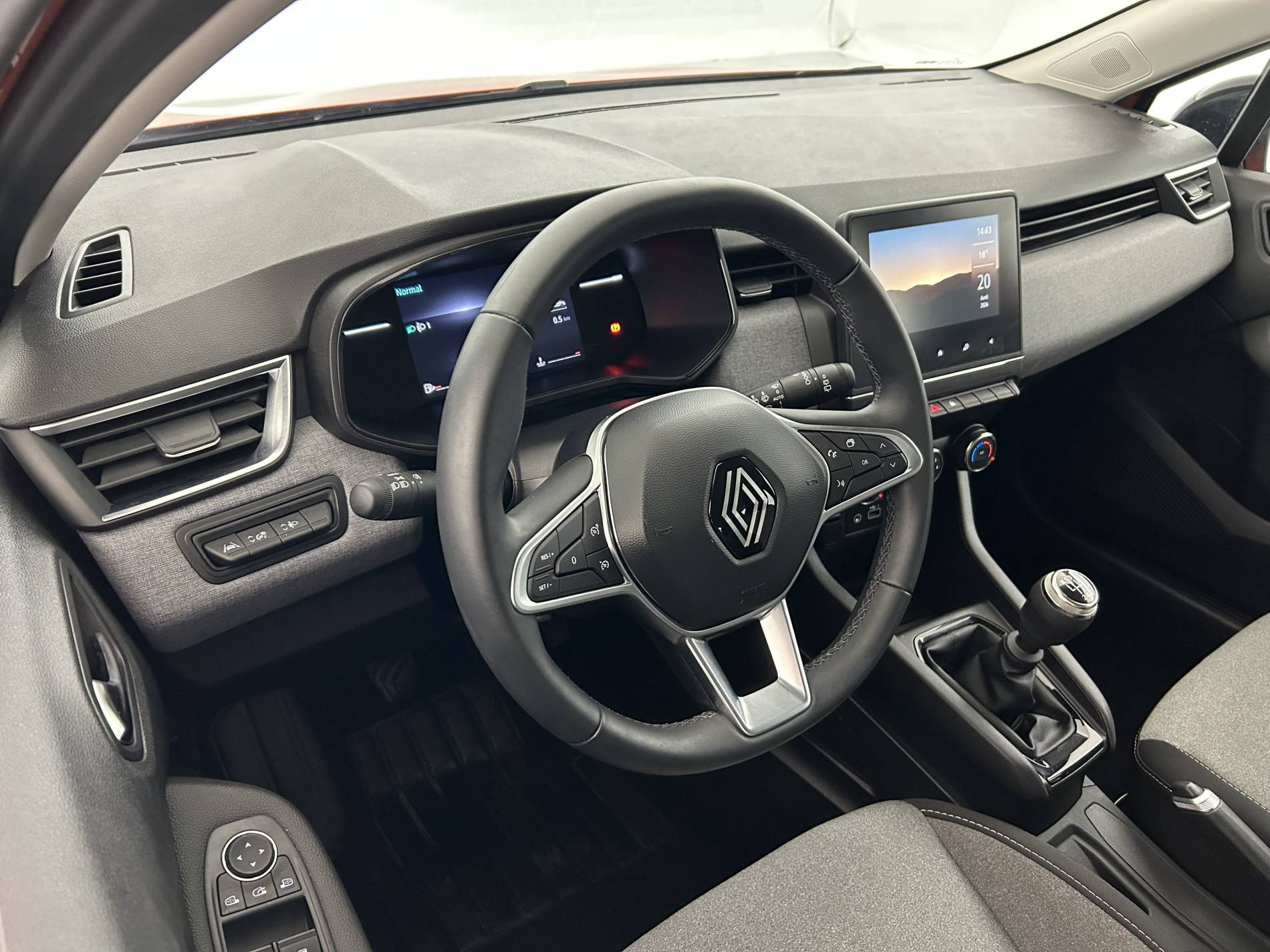 Vente en ligne Renault Clio 5 Clio TCe 90 au prix de 15 490 €