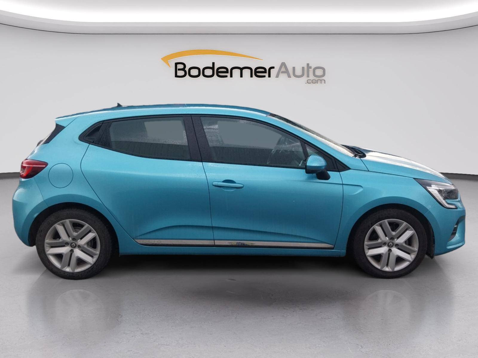 Vente en ligne Renault Clio 5 Clio E-Tech 140 - 21N au prix de 13 960 €