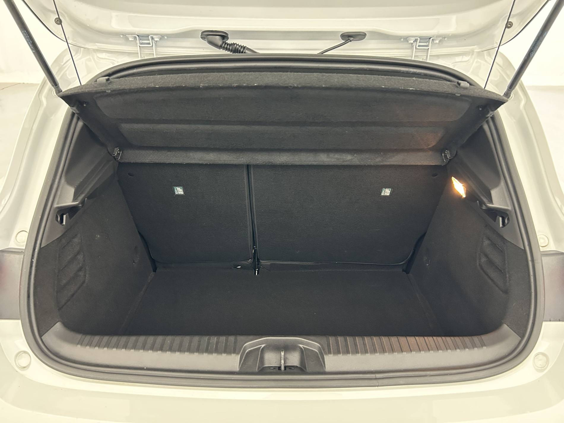 Vente en ligne Renault Clio 5 Clio TCe 90 - 21N au prix de 14 490 €
