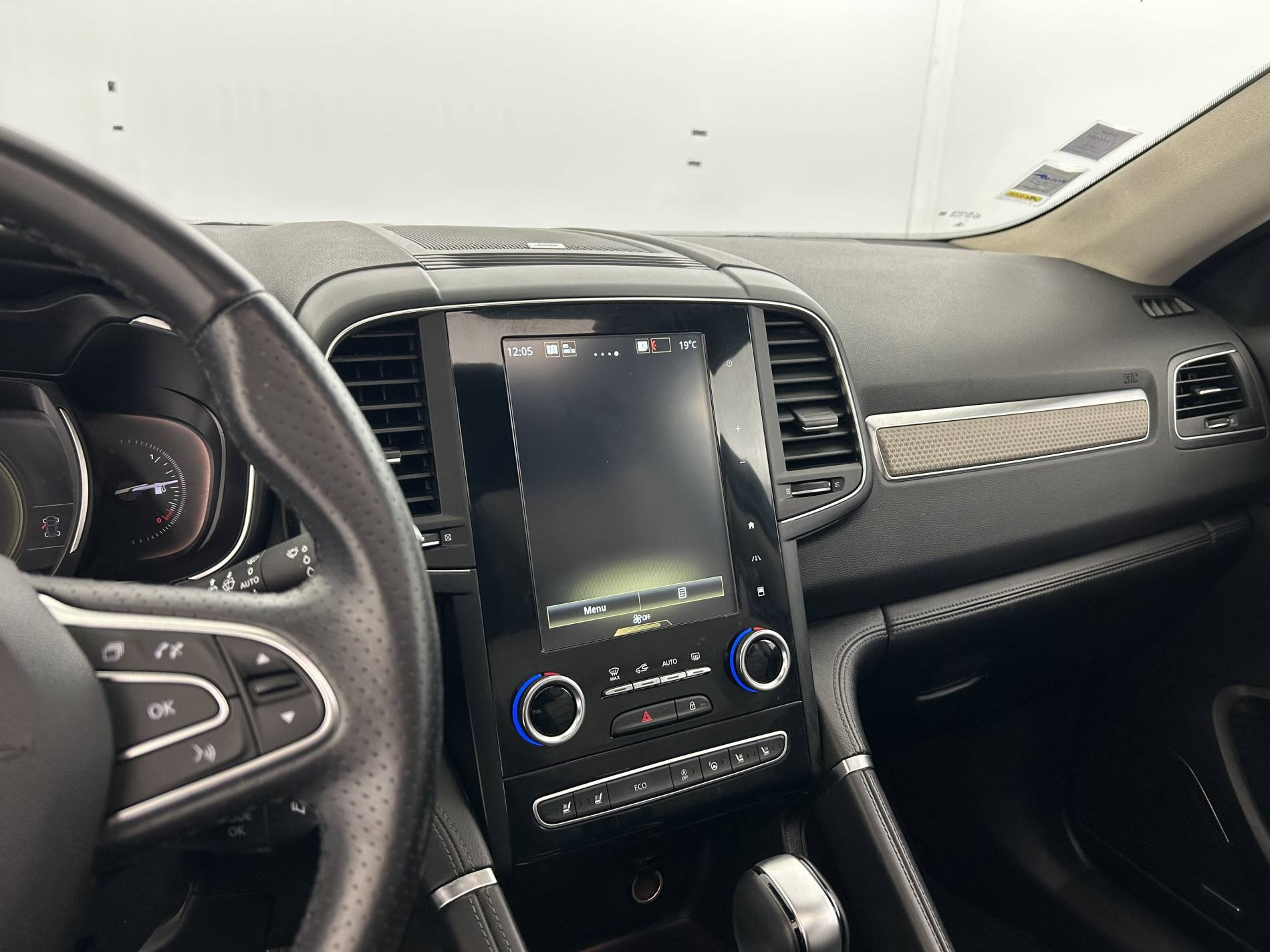 Vente en ligne Renault Koleos  dCi 175 4x2 X-tronic Energy au prix de 21 970 €