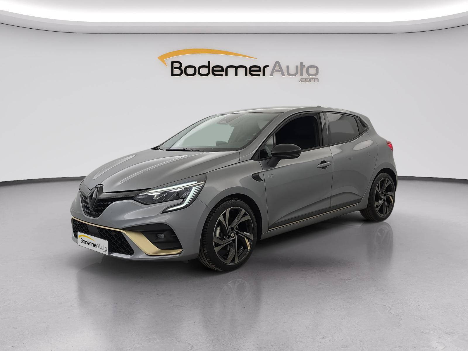 Renault Clio 5 Clio E-Tech full hybrid 145 occasion de 2023 en vente à Quimper