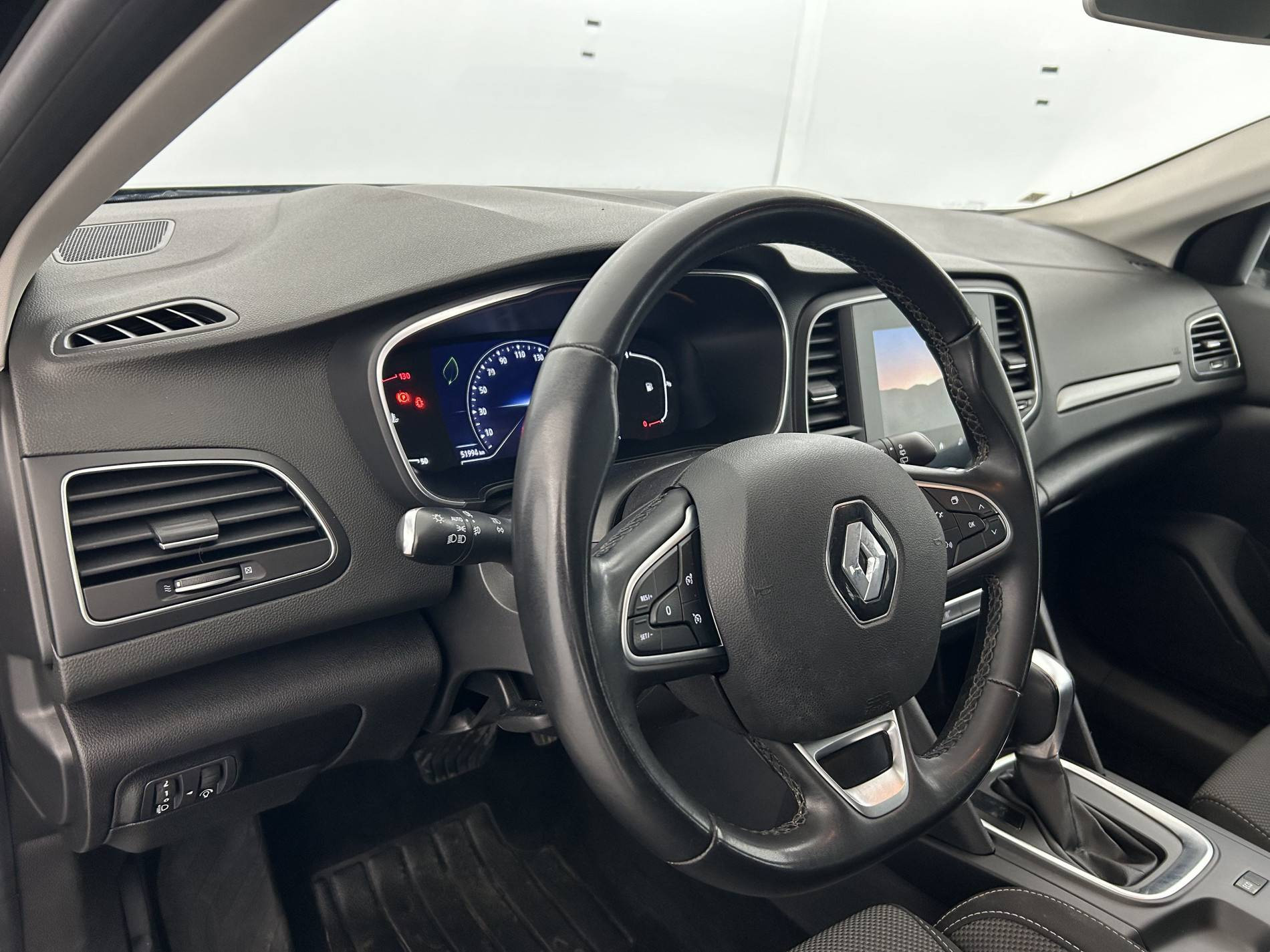 Vente en ligne Renault Megane 4  Blue dCi 115 EDC au prix de 17 990 €