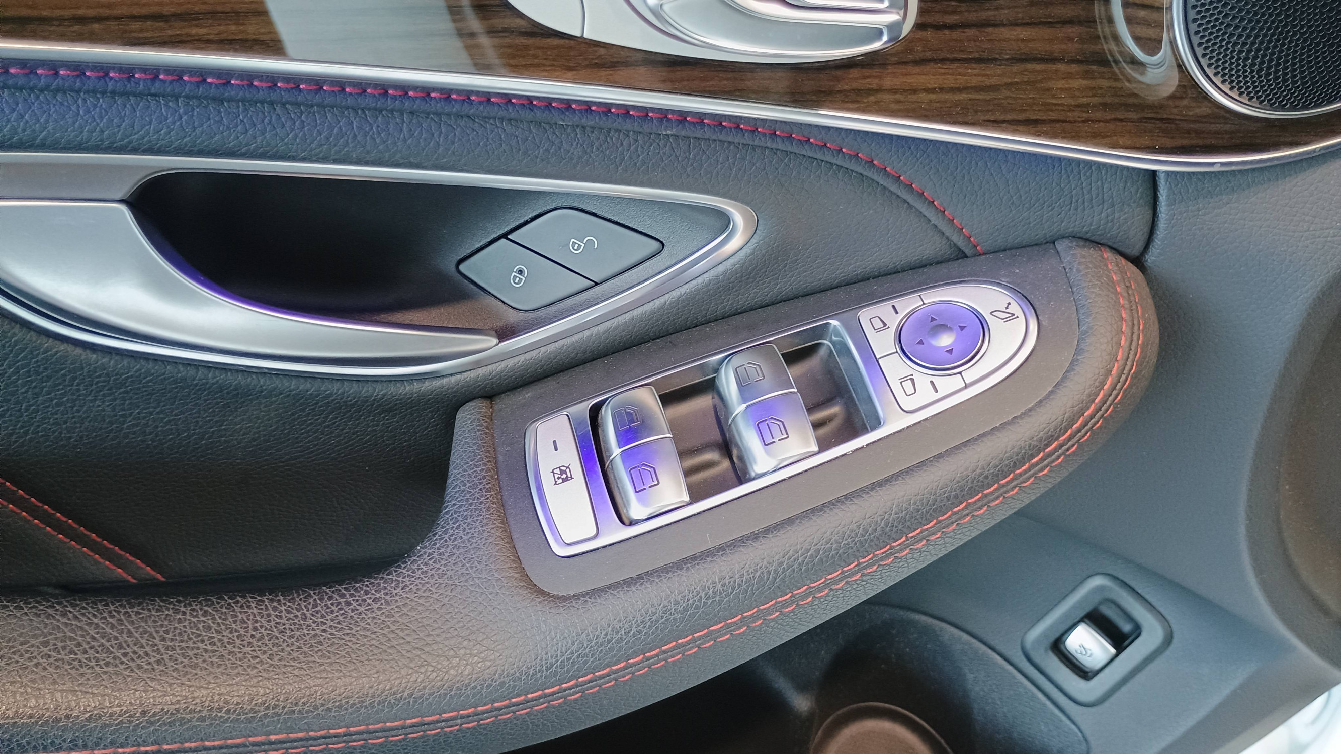 Vente en ligne Mercedes Classe C Break  43 Mercedes-AMG Speedshift TCT AMG 4Matic au prix de 47 990 €