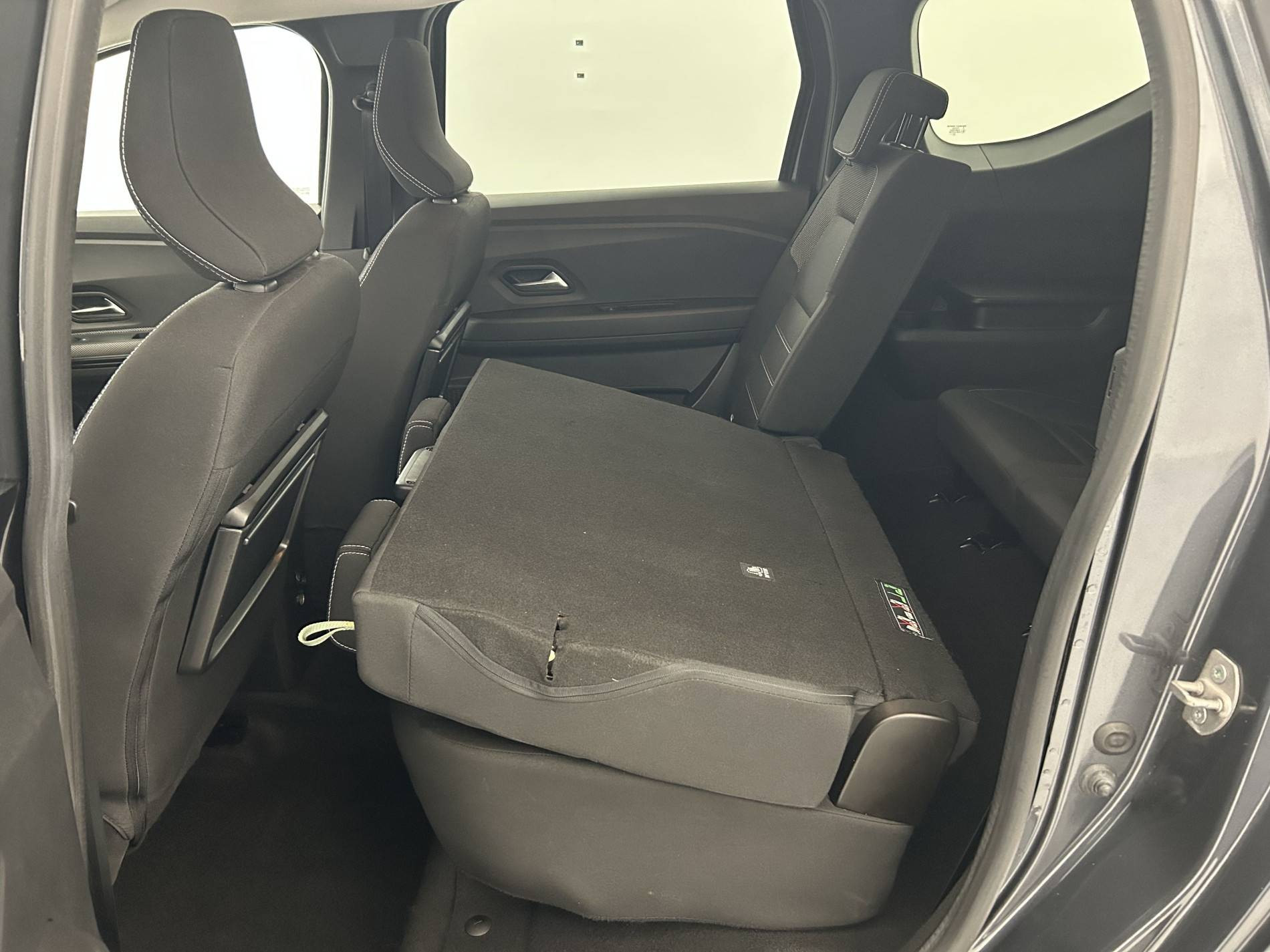 Vente en ligne Dacia Jogger  ECO-G 100 7 places au prix de 17 990 €