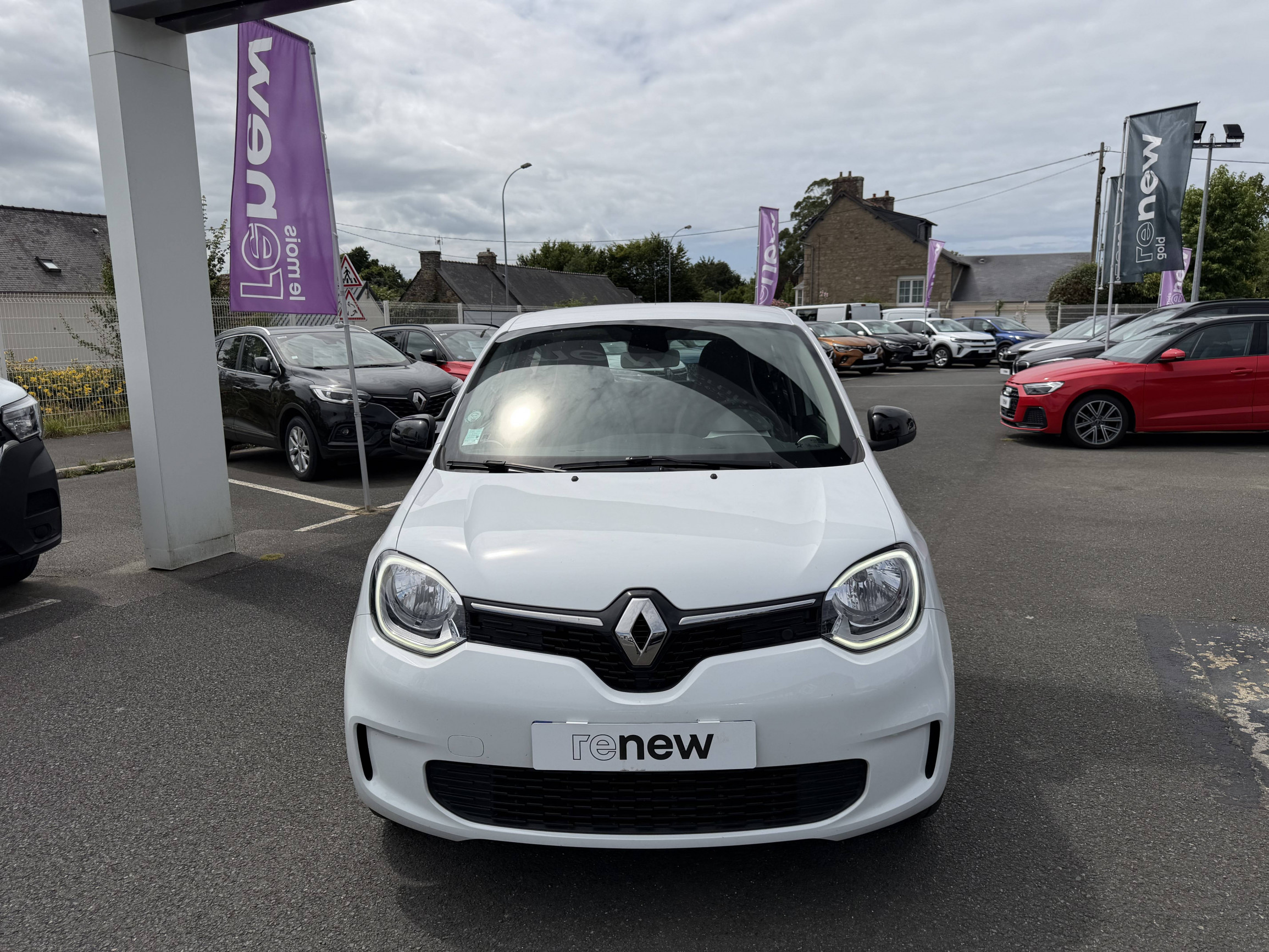 Vente en ligne Renault Twingo Electrique Twingo III E-Tech au prix de 12 490 €