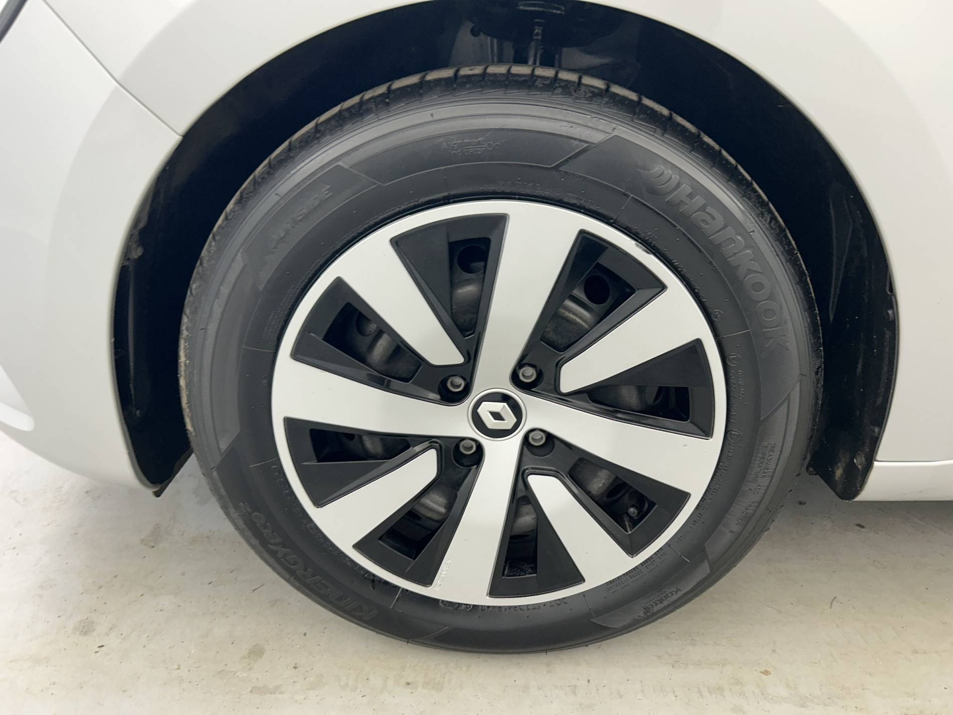 Vente en ligne Renault Clio 5 Clio TCe 90 au prix de 14 290 €
