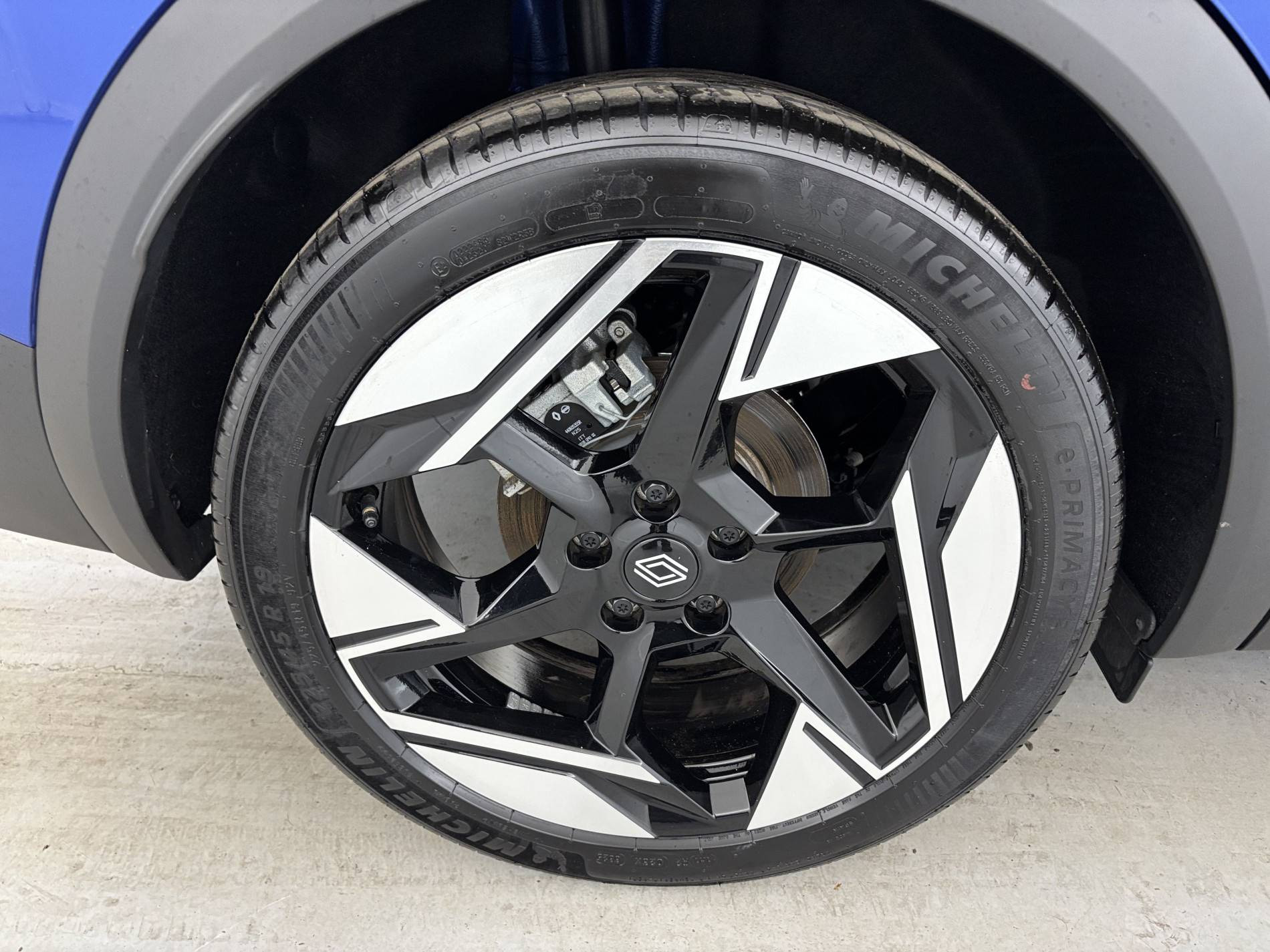 Vente en ligne Renault Symbioz  E-Tech full hybrid 160 ch au prix de 32 490 €