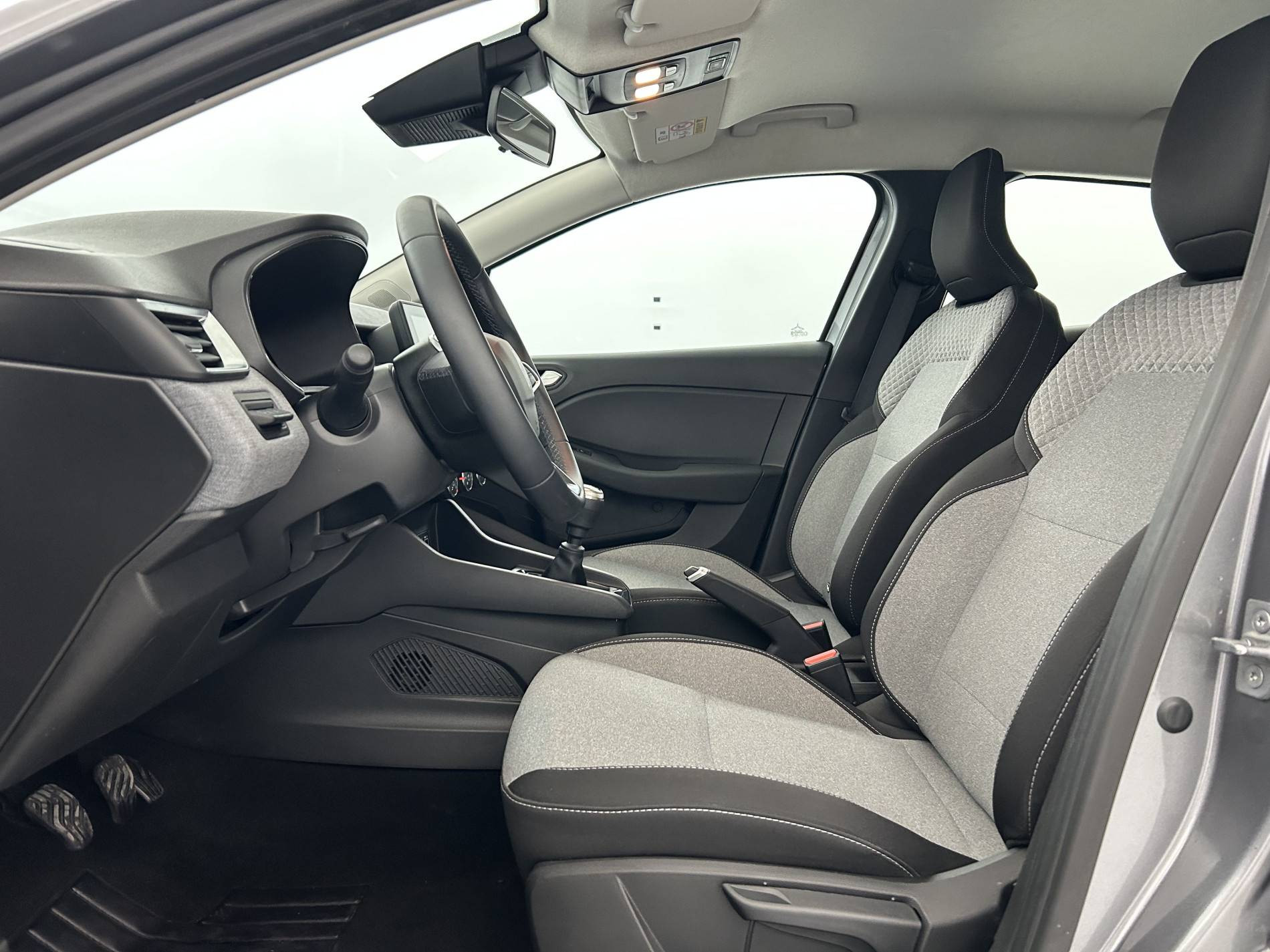 Vente en ligne Renault Clio 5 Clio Blue dCi 100 ch GSR2 au prix de 19 490 €