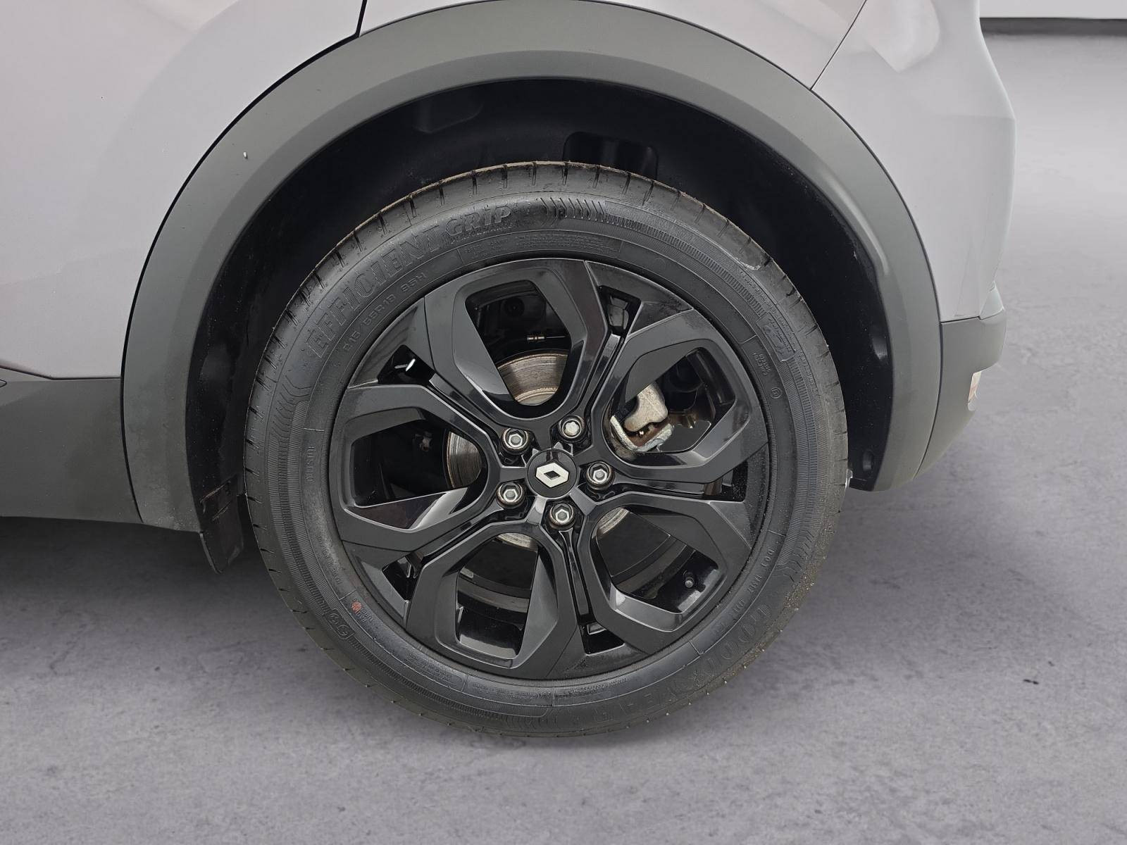 Vente en ligne Renault Captur  E-Tech 145 au prix de 18 500 €