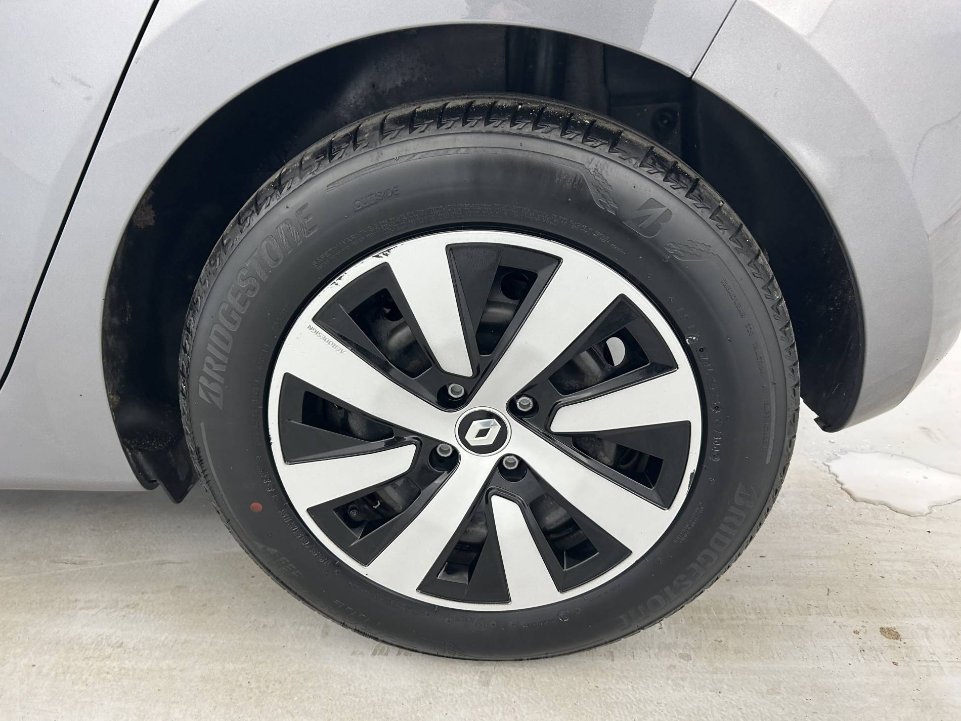 Vente en ligne Renault Clio 5 Clio TCe 90 au prix de 14 490 €
