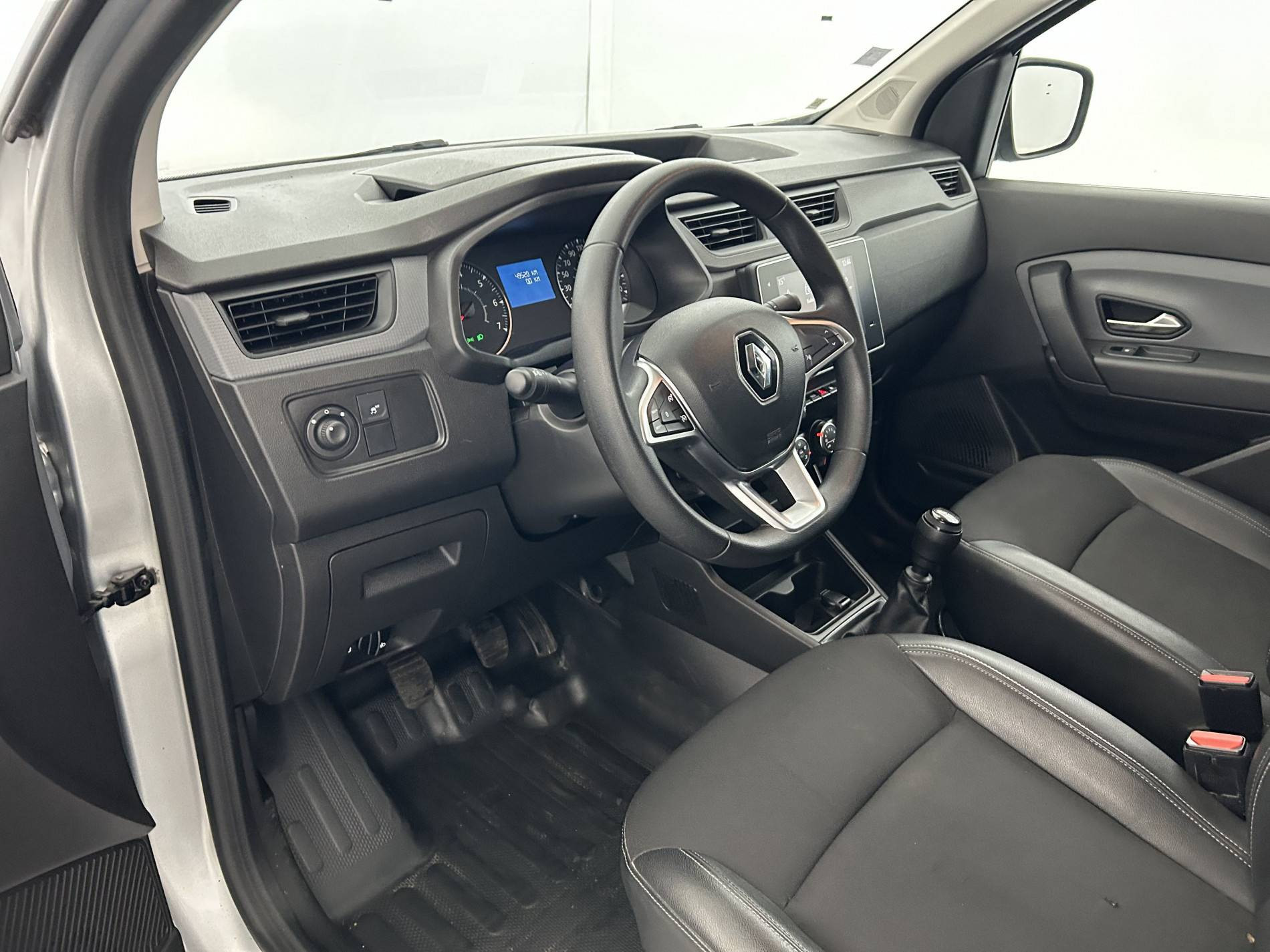 Vente en ligne Renault Express Van  BLUE DCI 95 au prix de 13 490 €