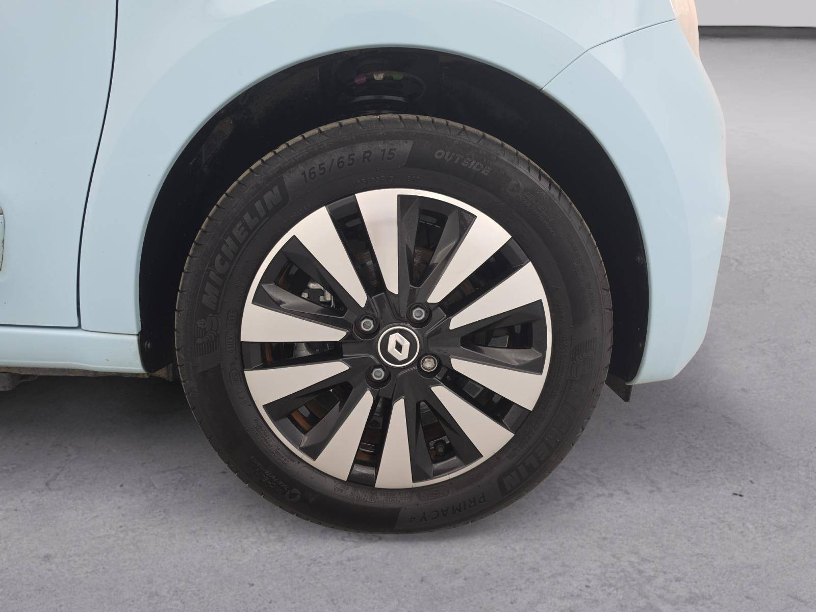 Vente en ligne Renault Twingo Electrique Twingo III E-Tech au prix de 14 490 €