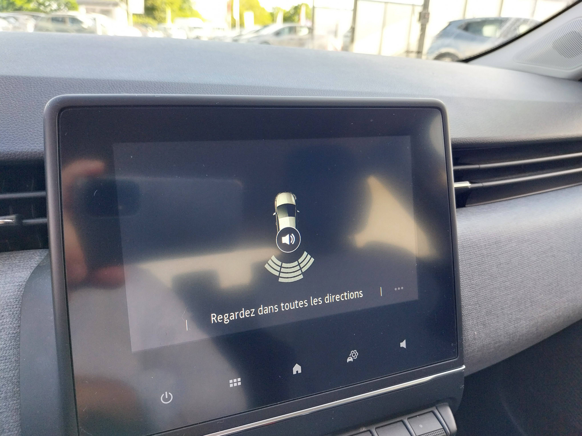 Vente en ligne Renault Clio 5 Clio E-Tech full hybrid 145 ch GSR2 au prix de 18 990 €