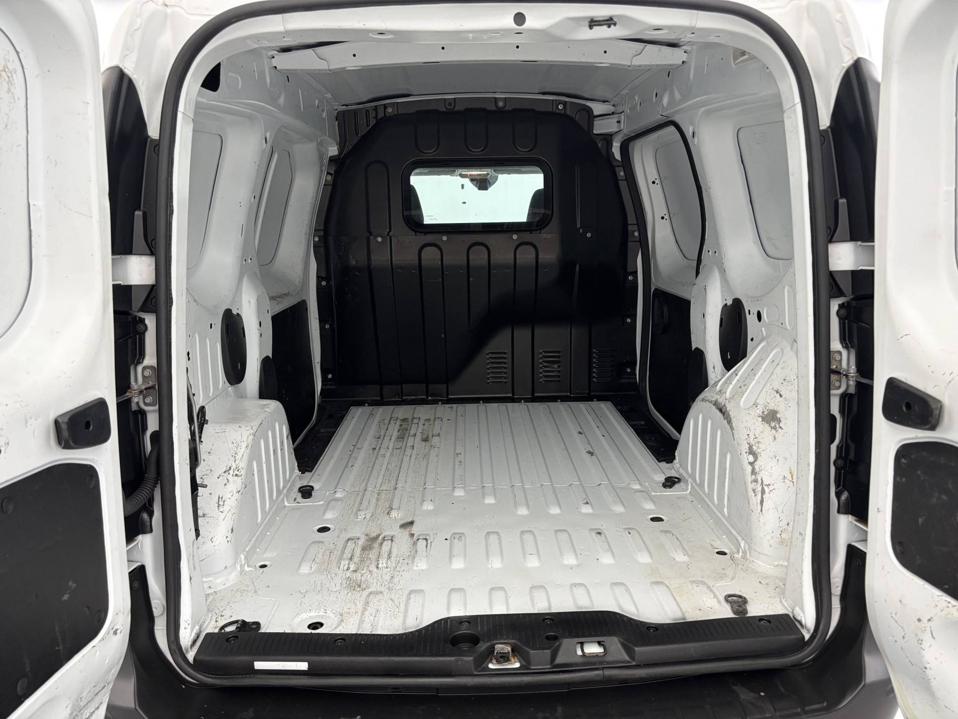 Vente en ligne Renault Express Van  BLUE DCI 95 - 22 au prix de 14 868 €