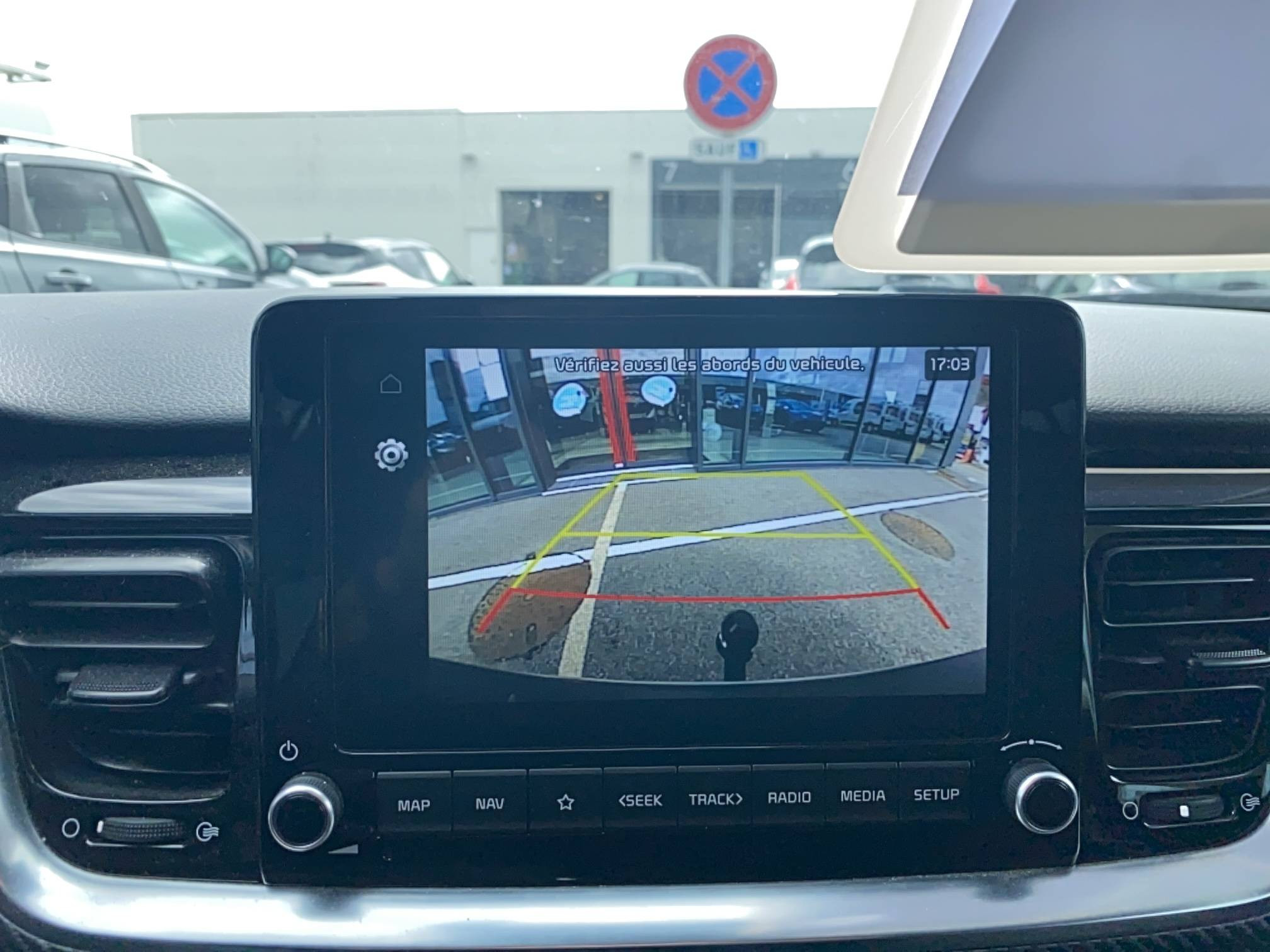 Vente en ligne Kia Stonic  1.0 T-GDi 100 ch DCT7 au prix de 19 490 €