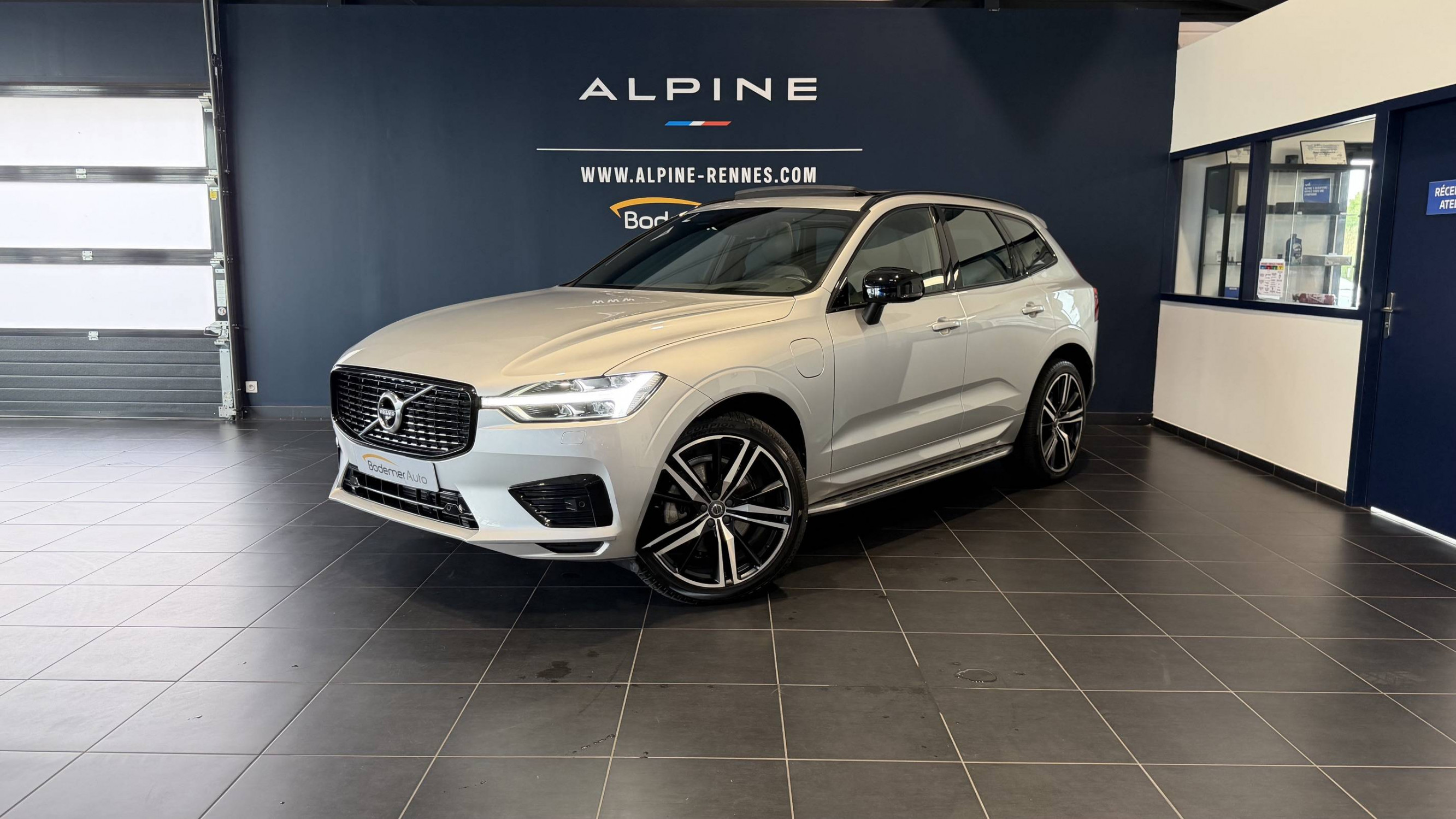 Volvo XC60  T8 Recharge AWD 303 ch + 87 ch Geartronic 8 occasion de 2020 en vente à Rennes