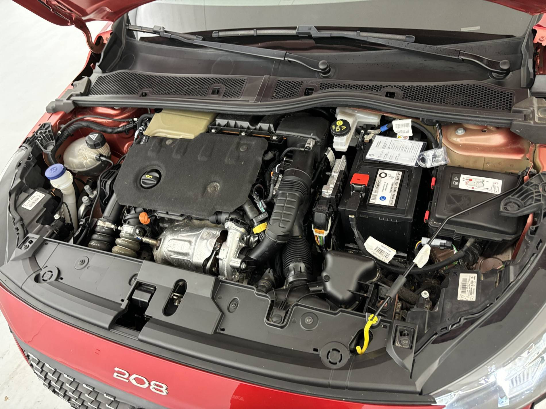 Vente en ligne Peugeot 208  BlueHDi 100 S&S BVM6 au prix de 13 790 €