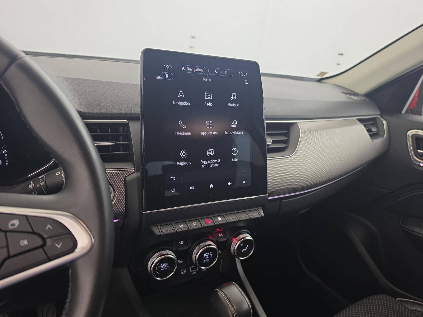 Vente en ligne Renault Arkana  E-Tech hybride 145 - 22 au prix de 17 990 €