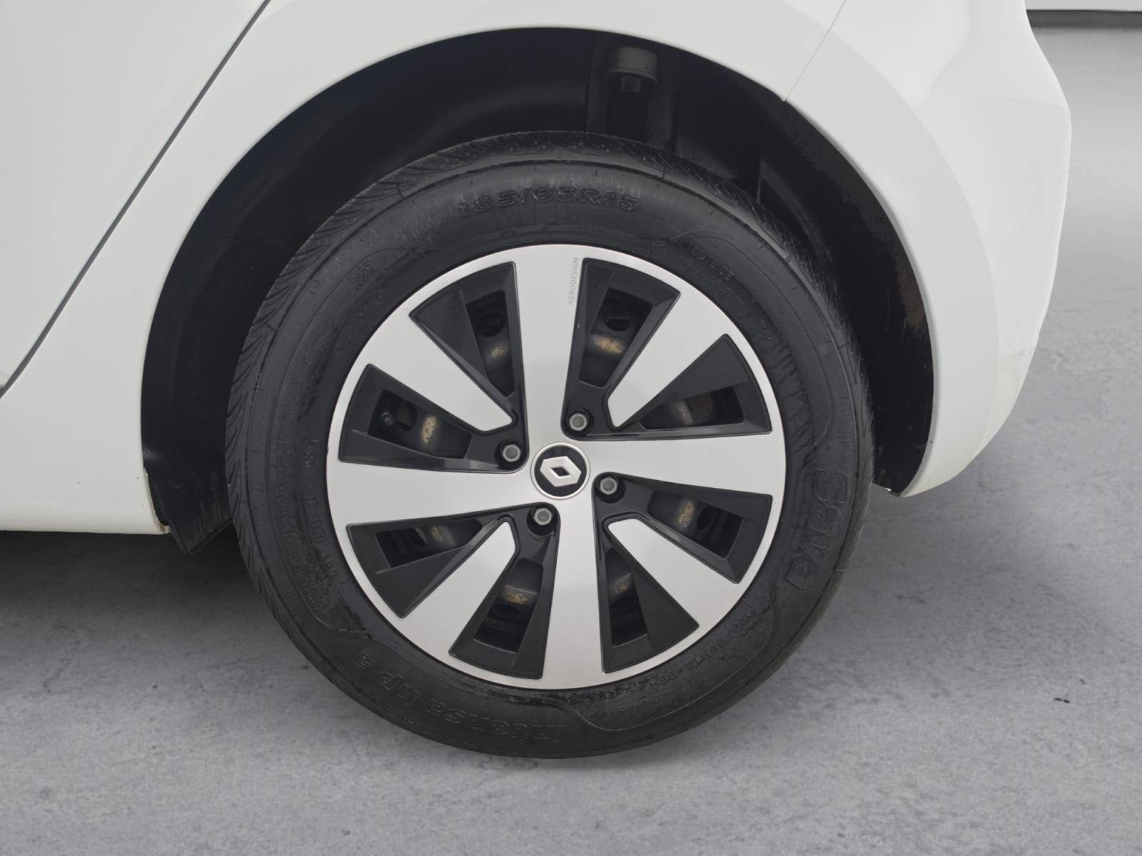 Vente en ligne Renault Clio 5 Clio TCe 90 au prix de 13 690 €