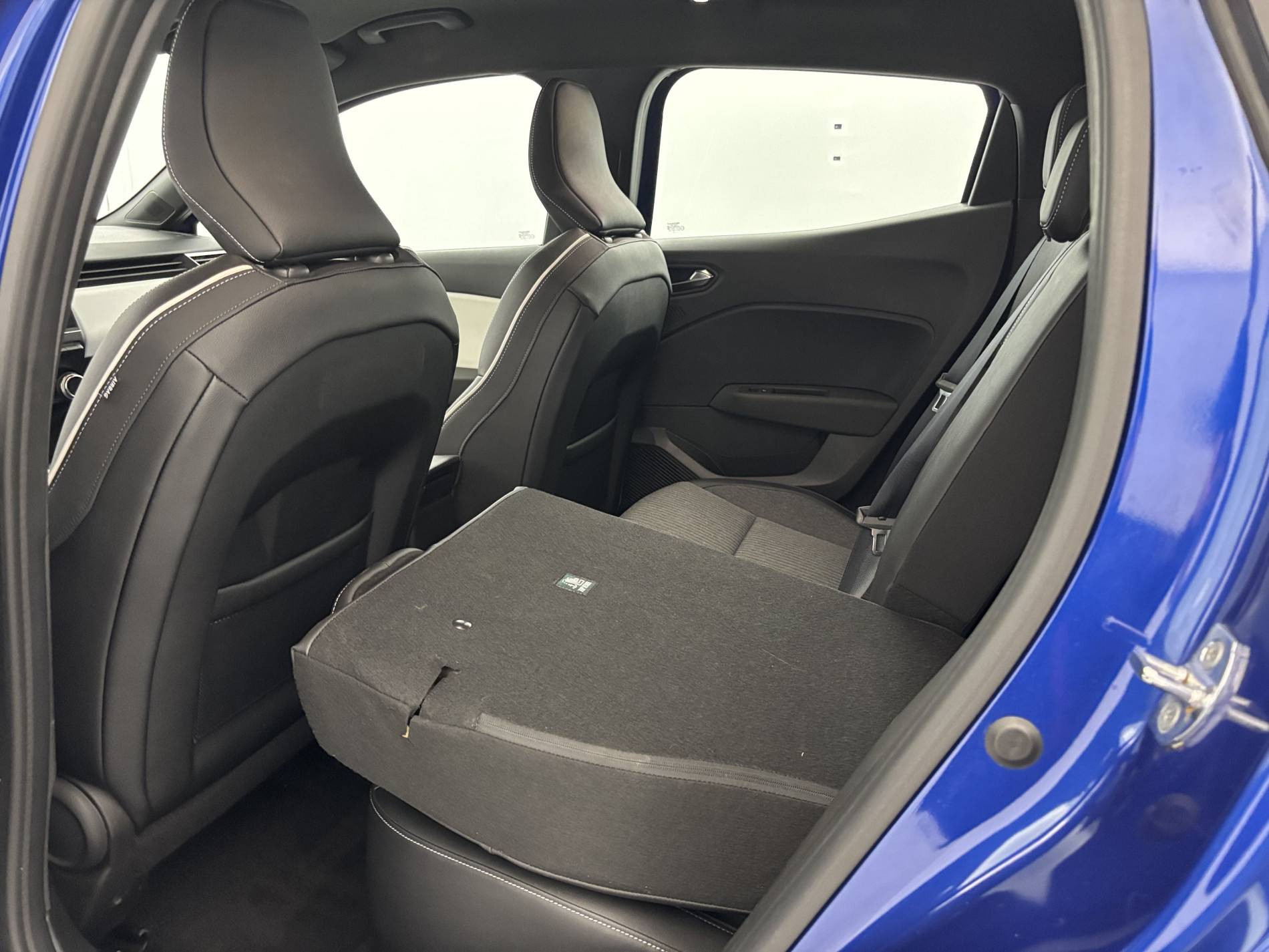 Vente en ligne Renault Clio 5 Clio TCe 100 GPL - 21N au prix de 12 390 €