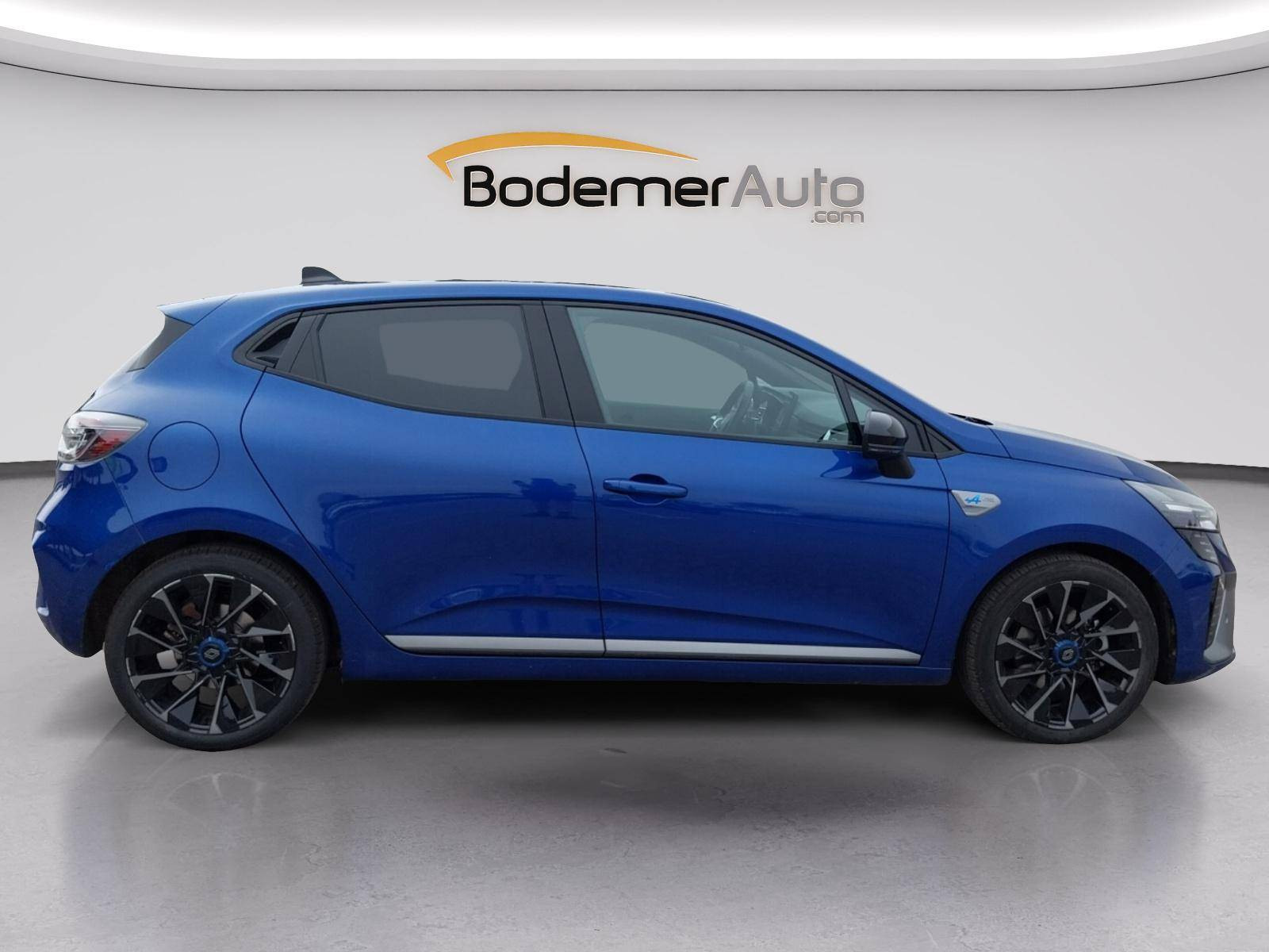 Vente en ligne Renault Clio 5 Clio E-Tech full hybrid 145 au prix de 21 500 €