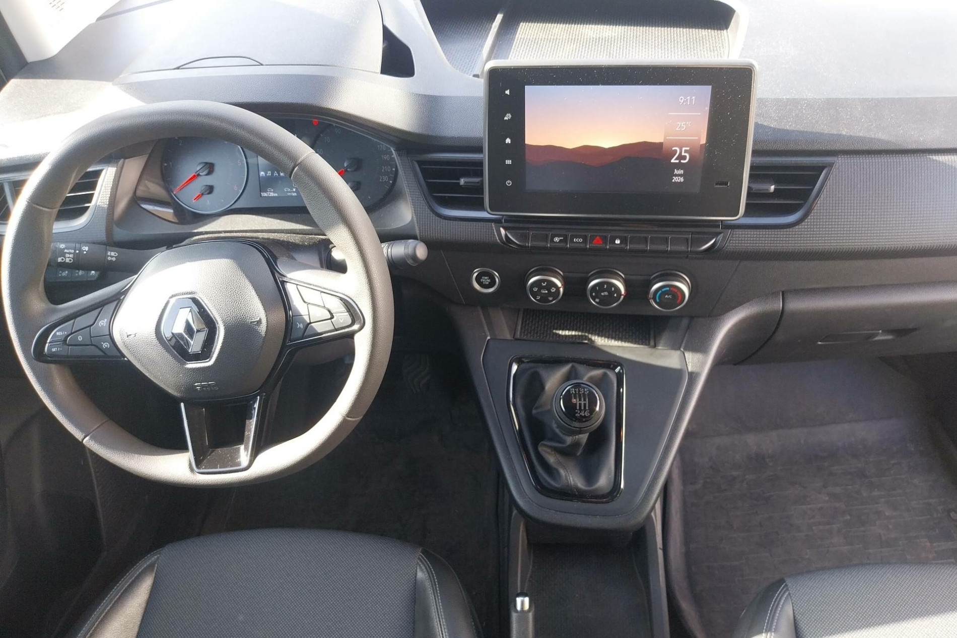 Vente en ligne Renault Kangoo Van  BLUE DCI 95 au prix de 13 590 €