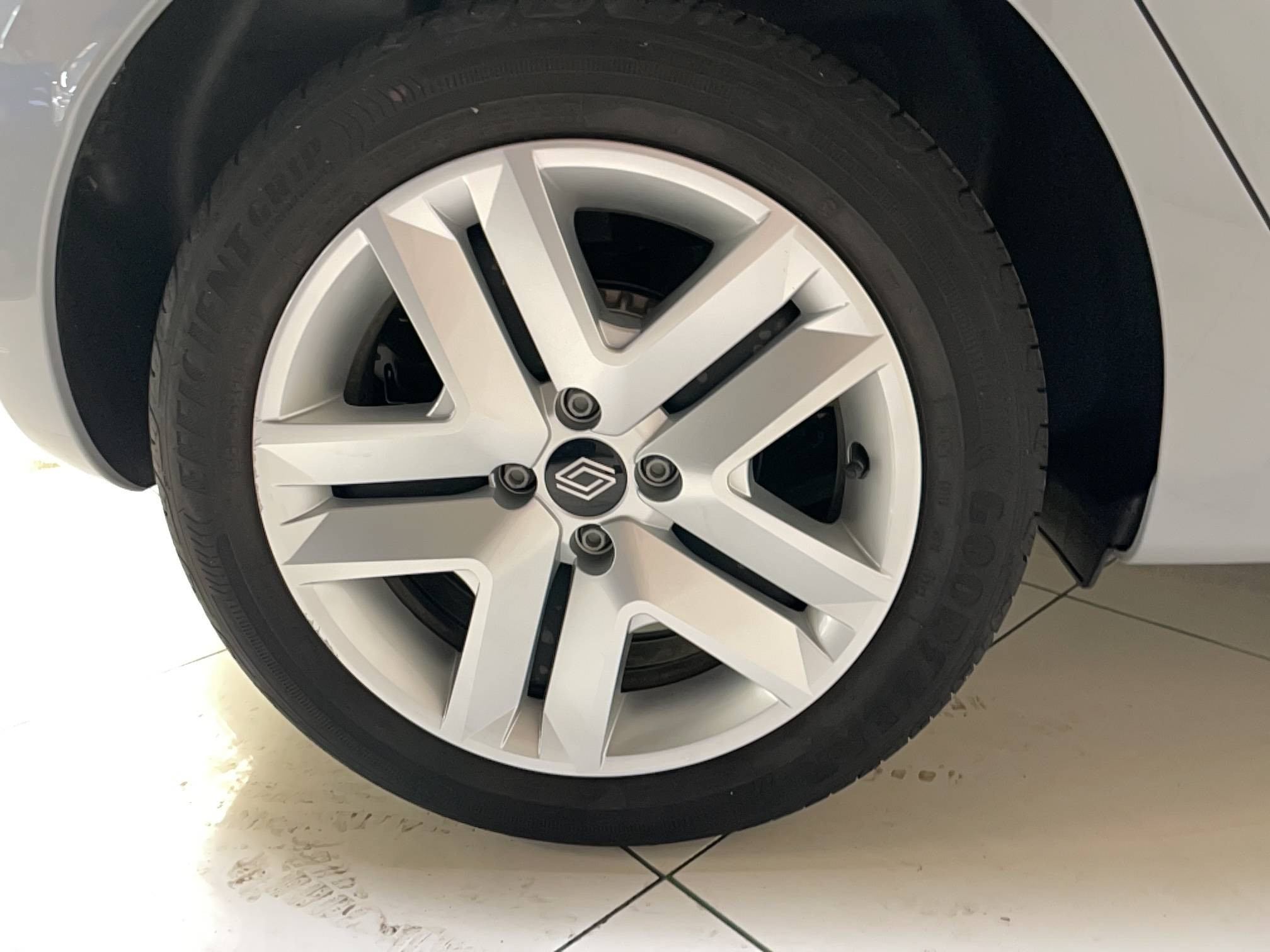 Vente en ligne Renault Clio 5 Clio TCe 90 au prix de 15 990 €